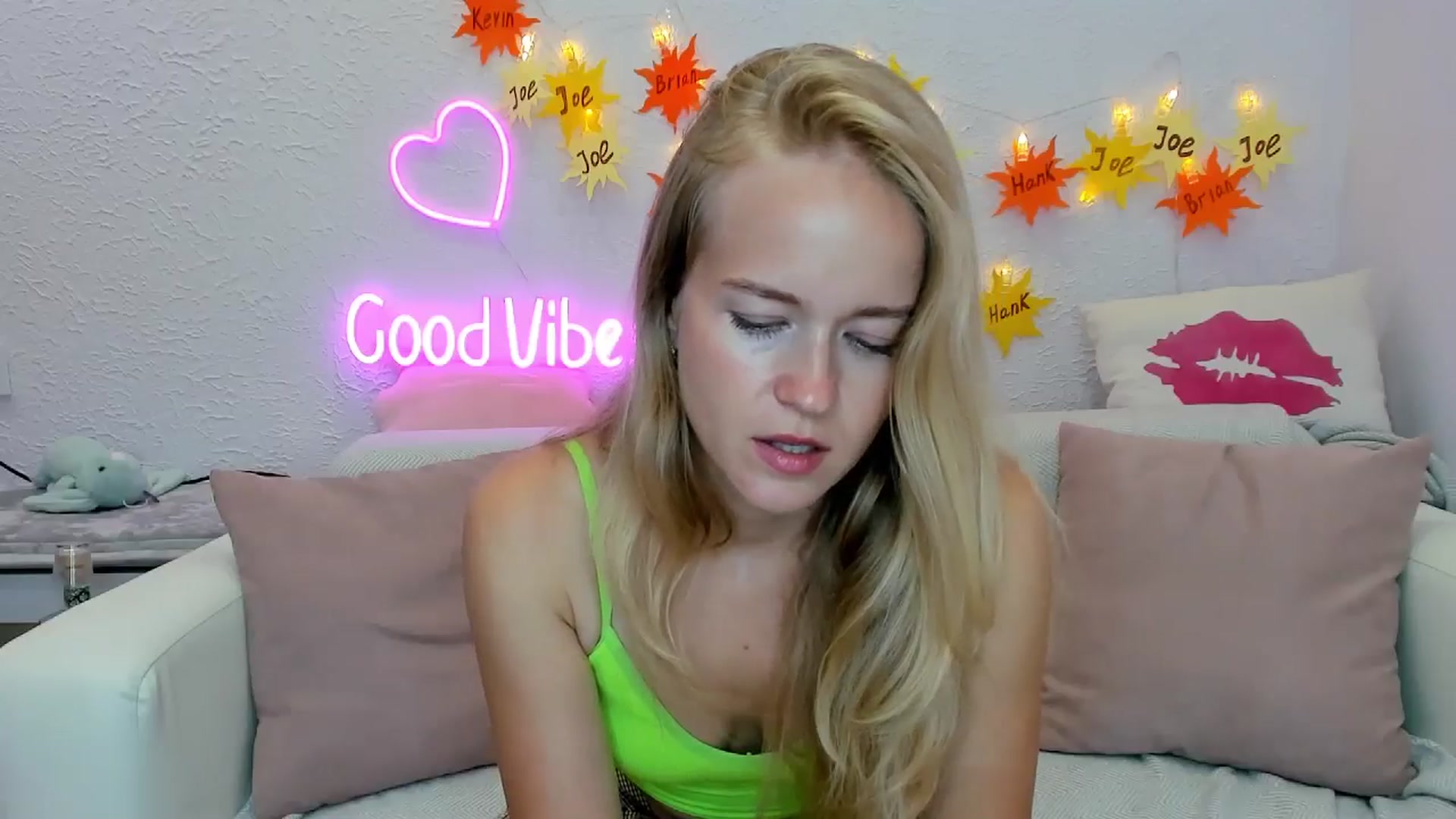 Gallery image thumbnail from Angel_Kristy's myfreecams stream on, 07/26/2024, 05:51 image 10 of 20