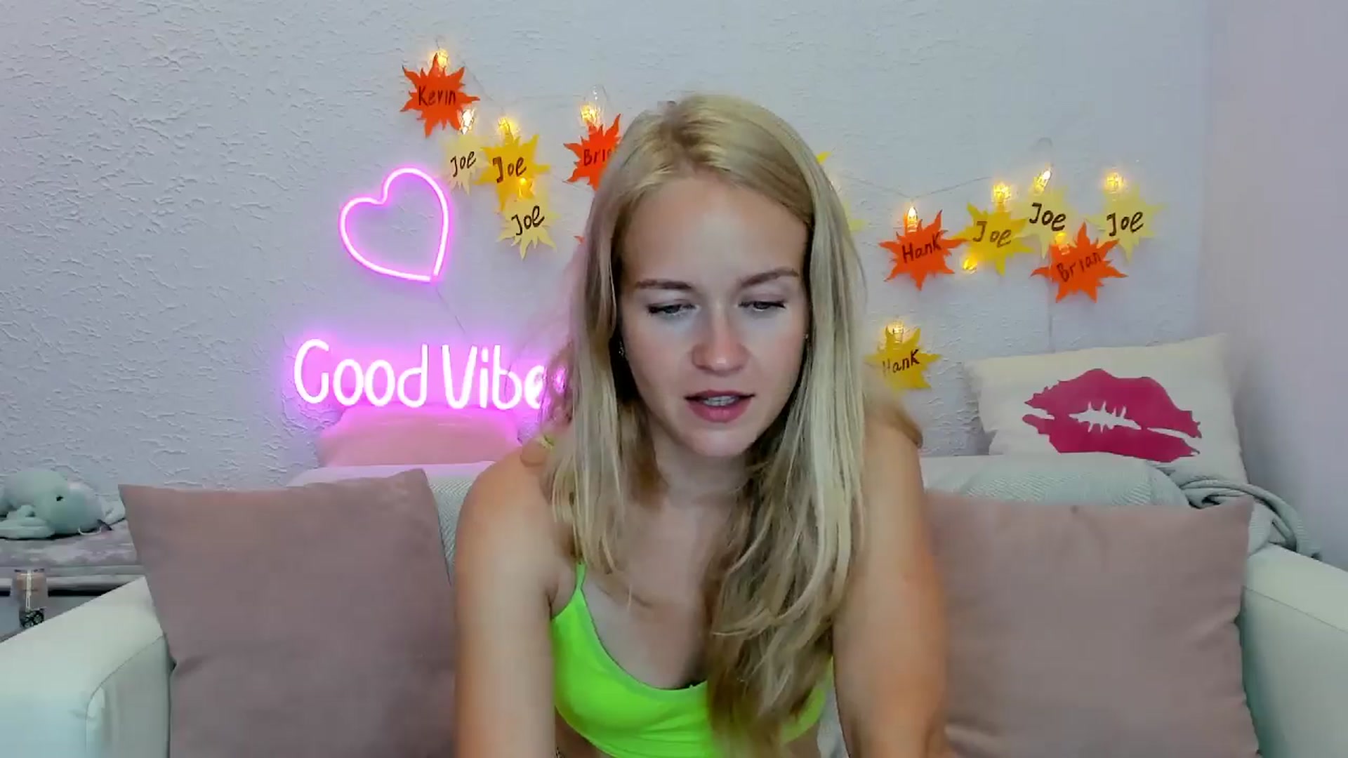 Gallery image thumbnail from Angel_Kristy's myfreecams stream on, 07/26/2024, 06:13 image 2 of 20