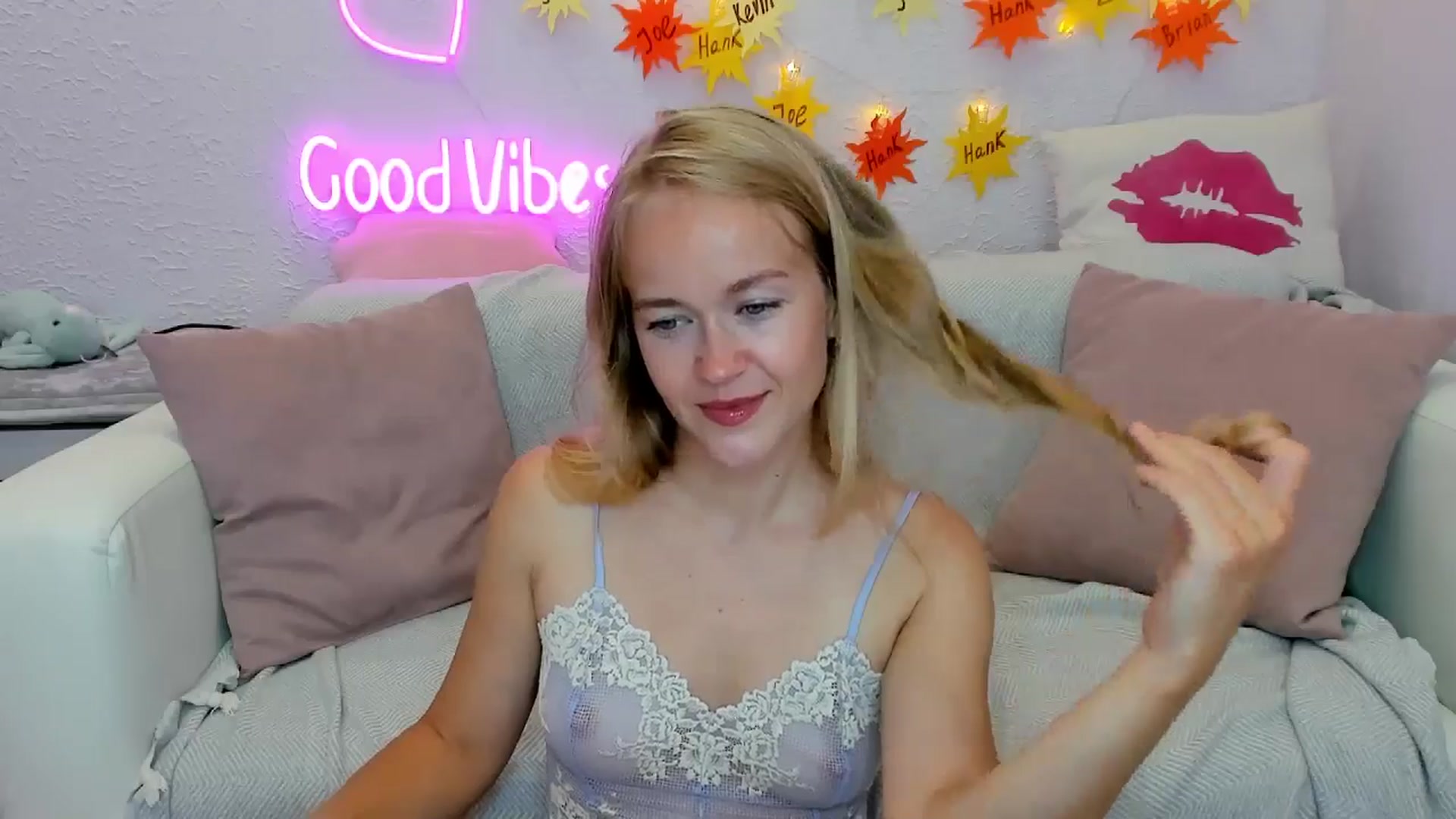 Gallery image thumbnail from Angel_Kristy's myfreecams stream on, 07/28/2024, 02:03 image 20 of 20