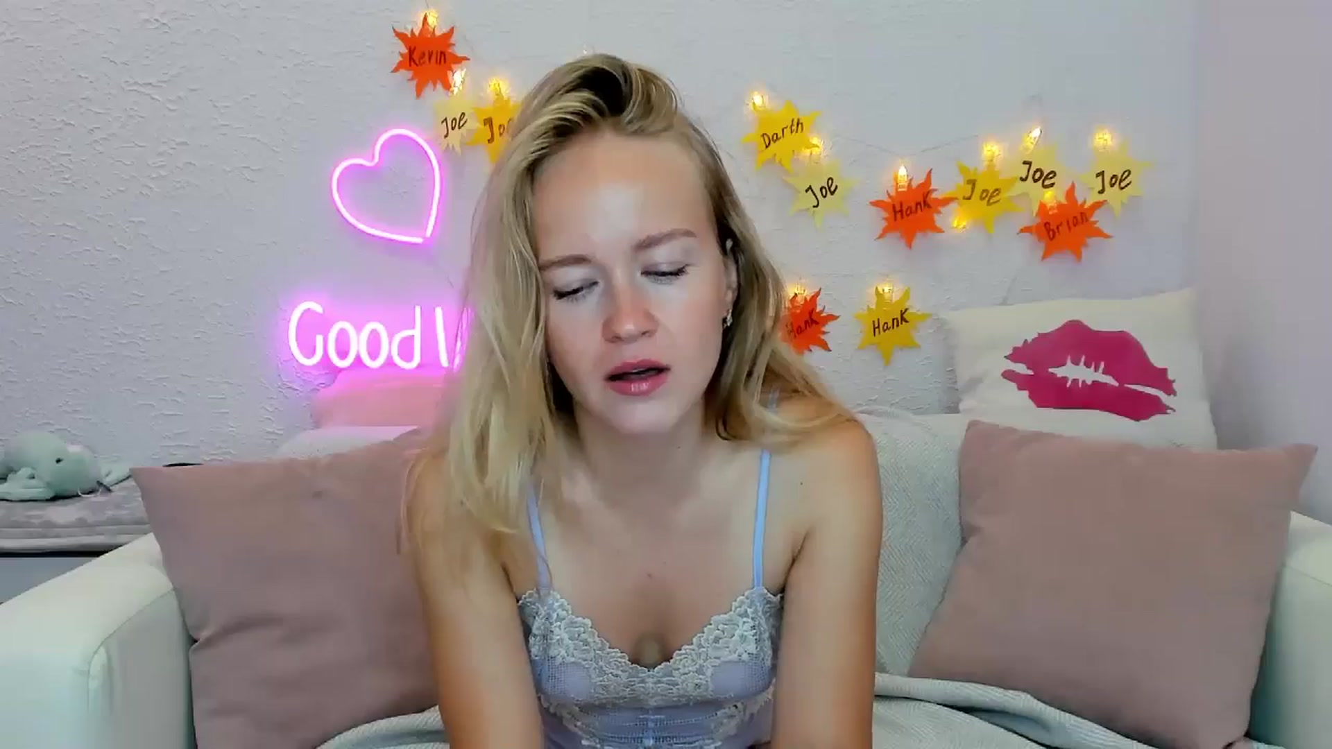 Gallery image thumbnail from Angel_Kristy's myfreecams stream on, 07/28/2024, 02:03 image 11 of 20