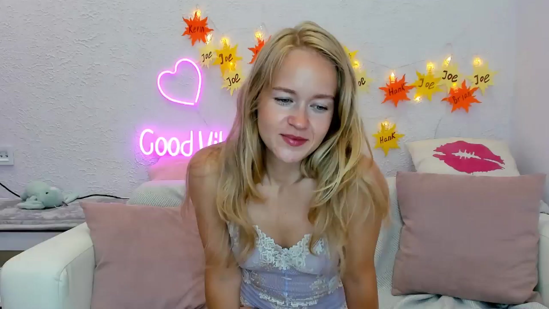 Gallery image thumbnail from Angel_Kristy's myfreecams stream on, 07/28/2024, 02:45 image 2 of 20
