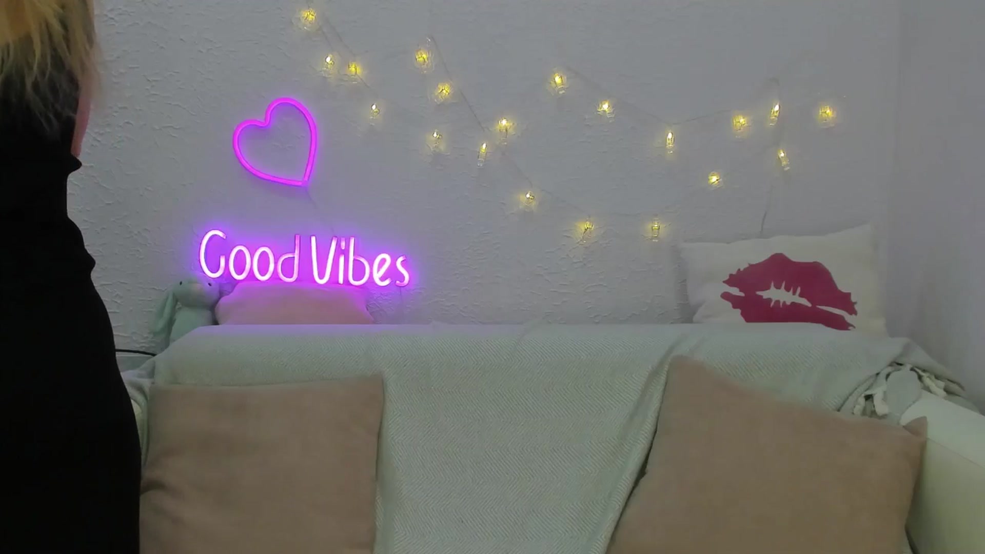 Gallery image thumbnail from Angel_Kristy's myfreecams stream on, 08/10/2024, 04:17 image 14 of 20