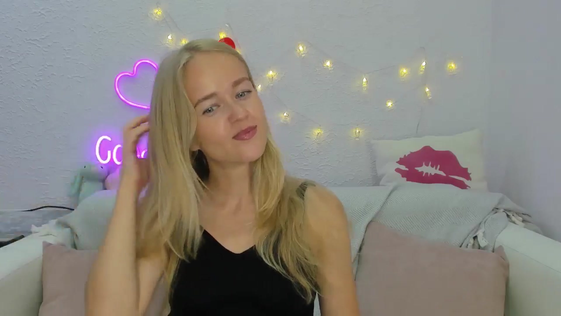 Gallery image thumbnail from Angel_Kristy's myfreecams stream on, 08/10/2024, 04:58 image 19 of 20