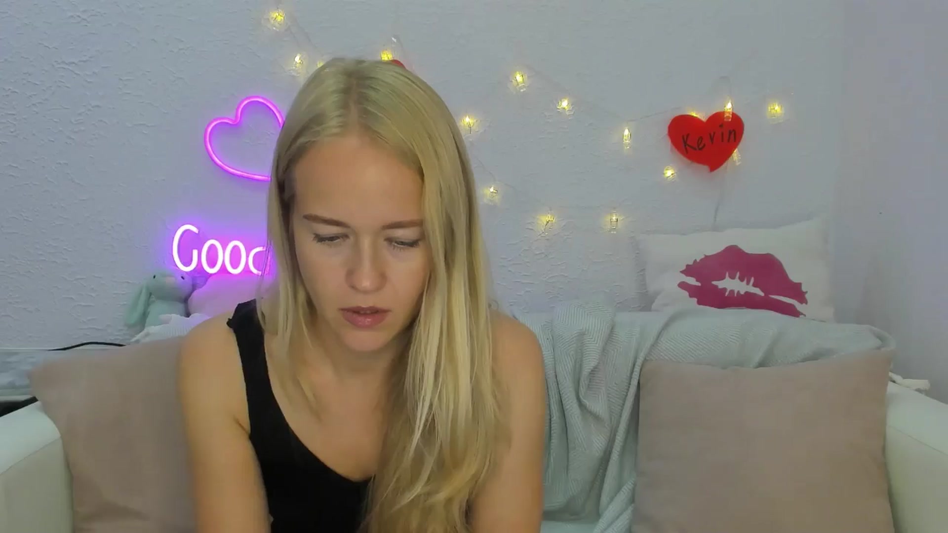 Gallery image thumbnail from Angel_Kristy's myfreecams stream on, 08/10/2024, 06:57 image 7 of 20