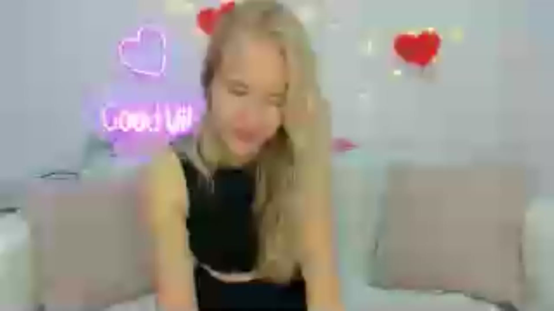 Gallery image thumbnail from Angel_Kristy's myfreecams stream on, 08/14/2024, 01:55 image 5 of 20