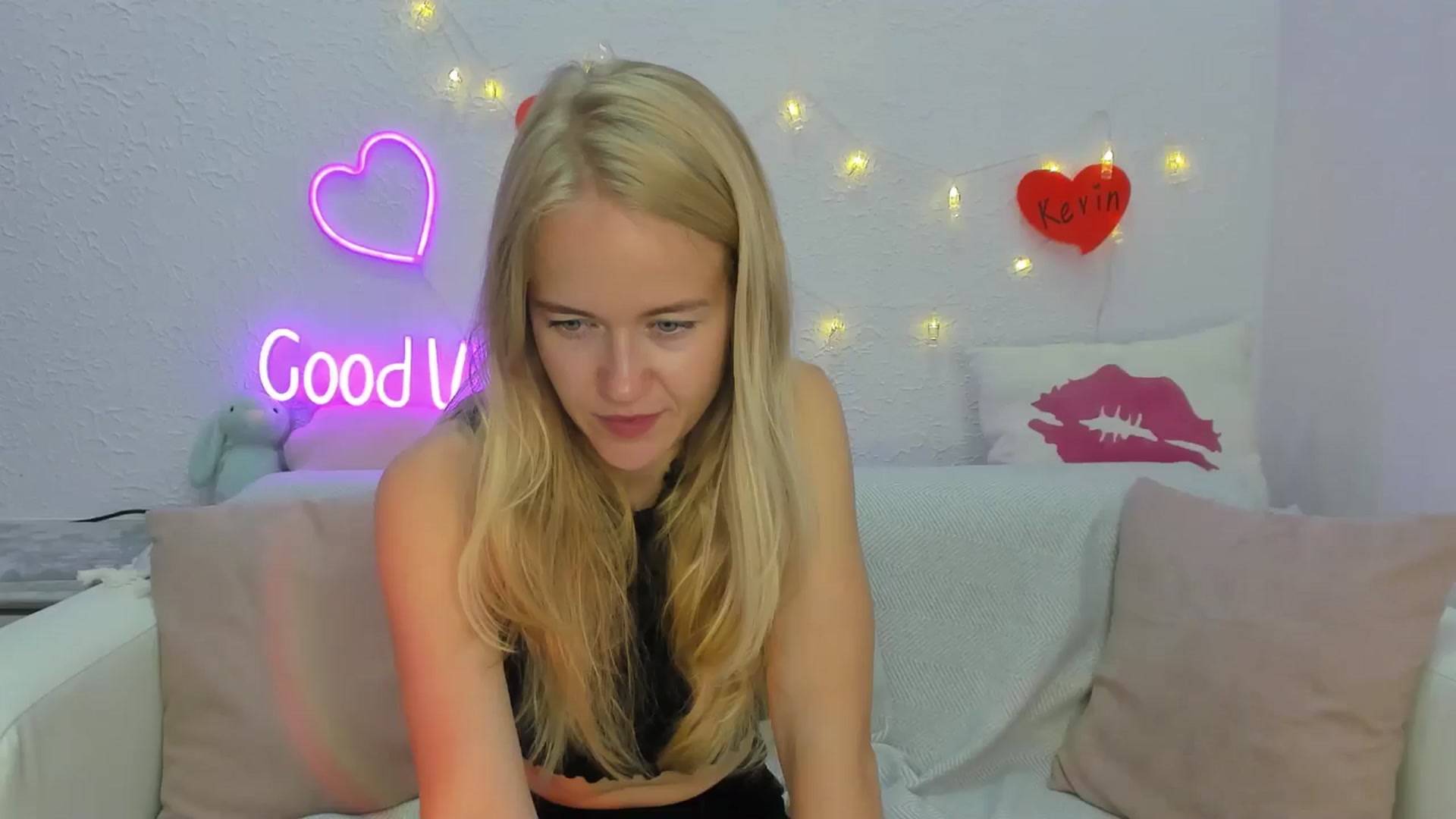 Gallery image thumbnail from Angel_Kristy's myfreecams stream on, 08/14/2024, 05:48 image 4 of 20