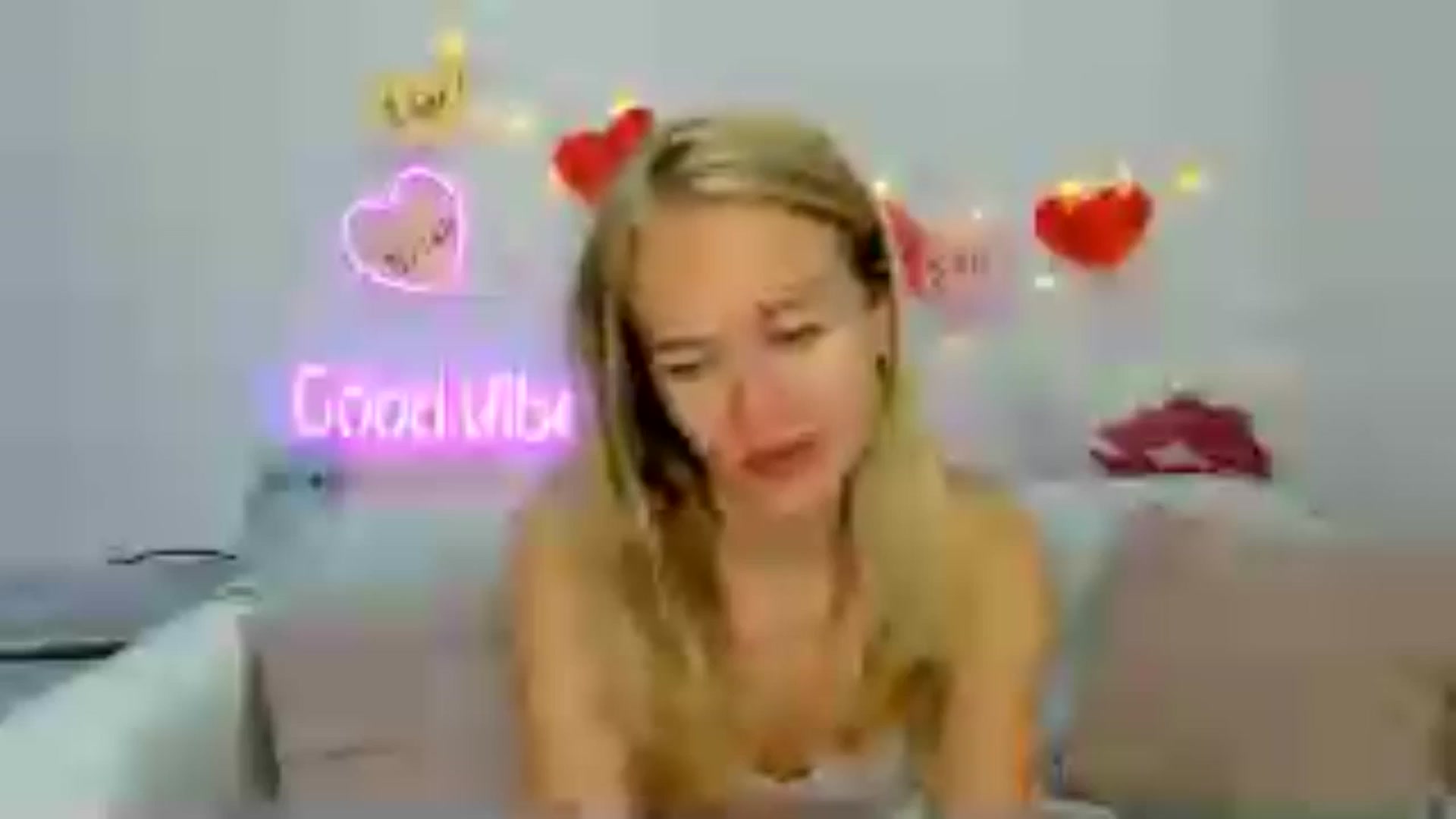 Gallery image thumbnail from Angel_Kristy's myfreecams stream on, 08/23/2024, 01:33 image 7 of 20