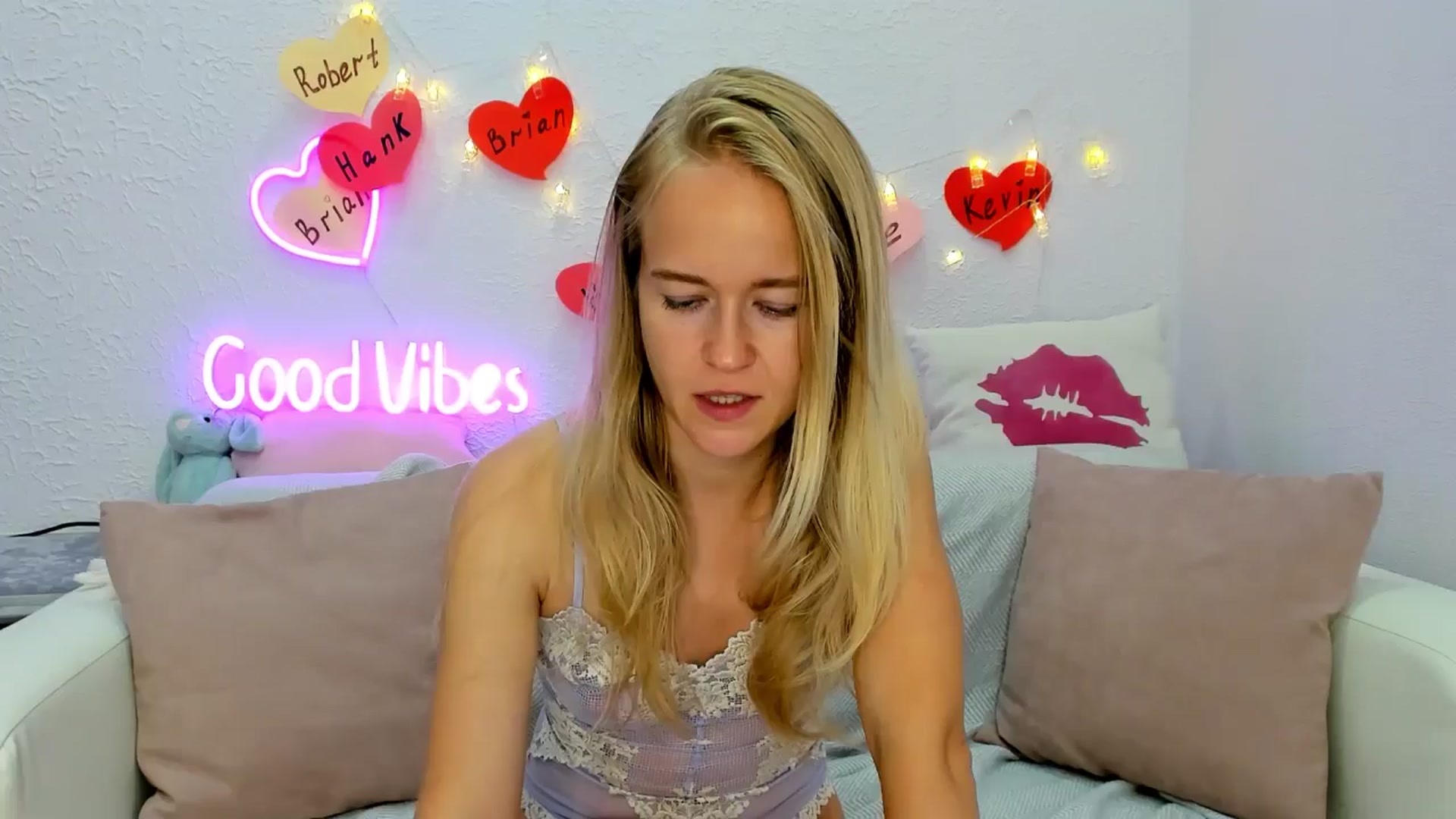 Gallery image thumbnail from Angel_Kristy's myfreecams stream on, 08/23/2024, 06:48 image 1 of 20