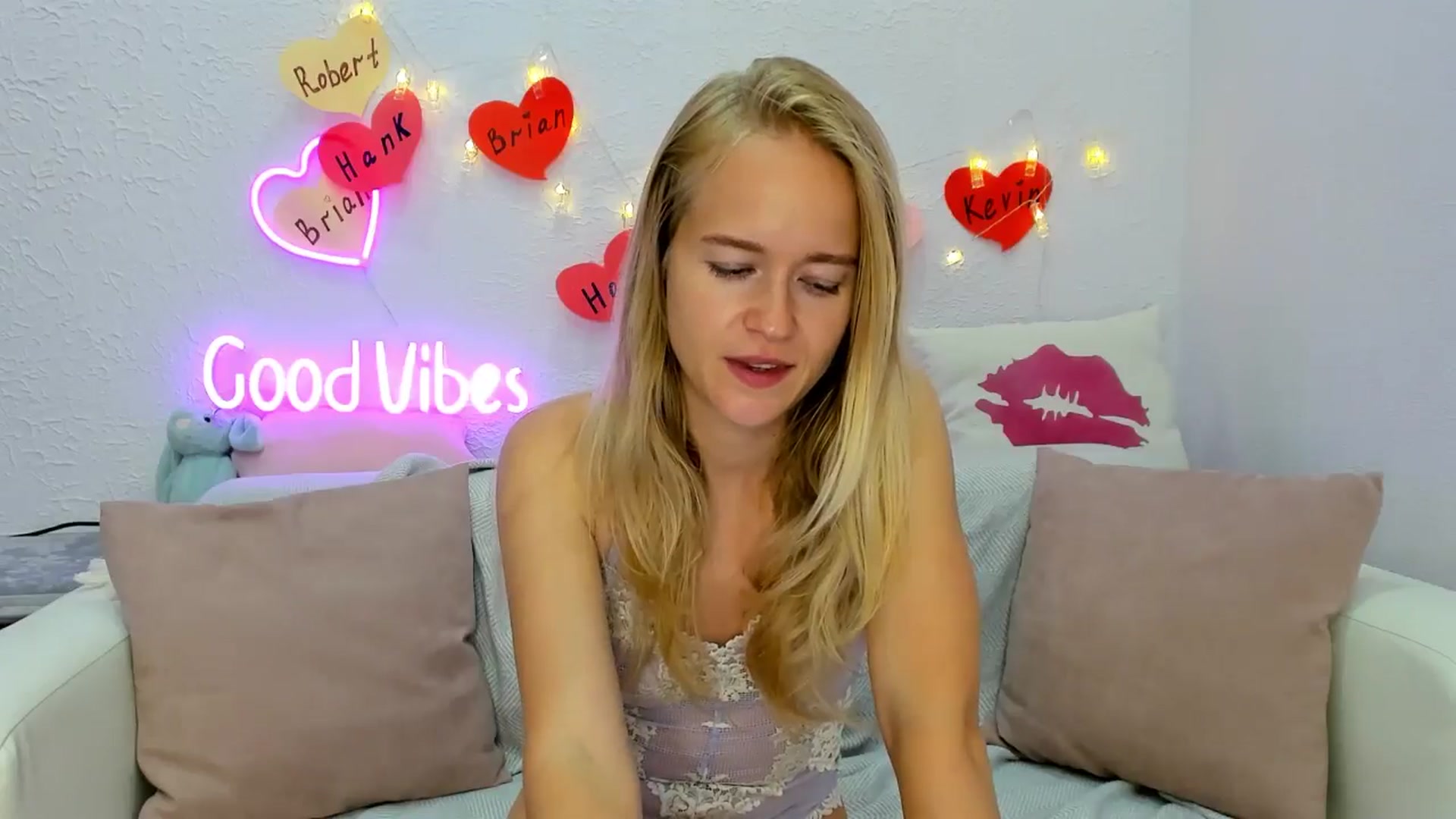 Gallery image thumbnail from Angel_Kristy's myfreecams stream on, 08/23/2024, 06:48 image 2 of 20