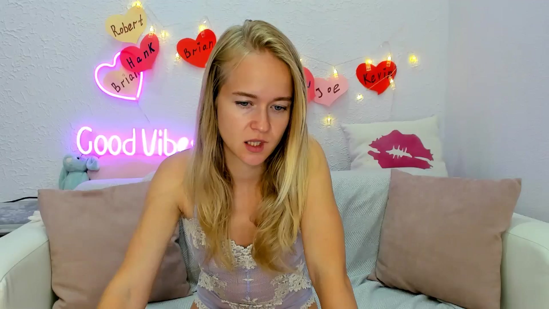 Gallery image thumbnail from Angel_Kristy's myfreecams stream on, 08/23/2024, 06:48 image 4 of 20
