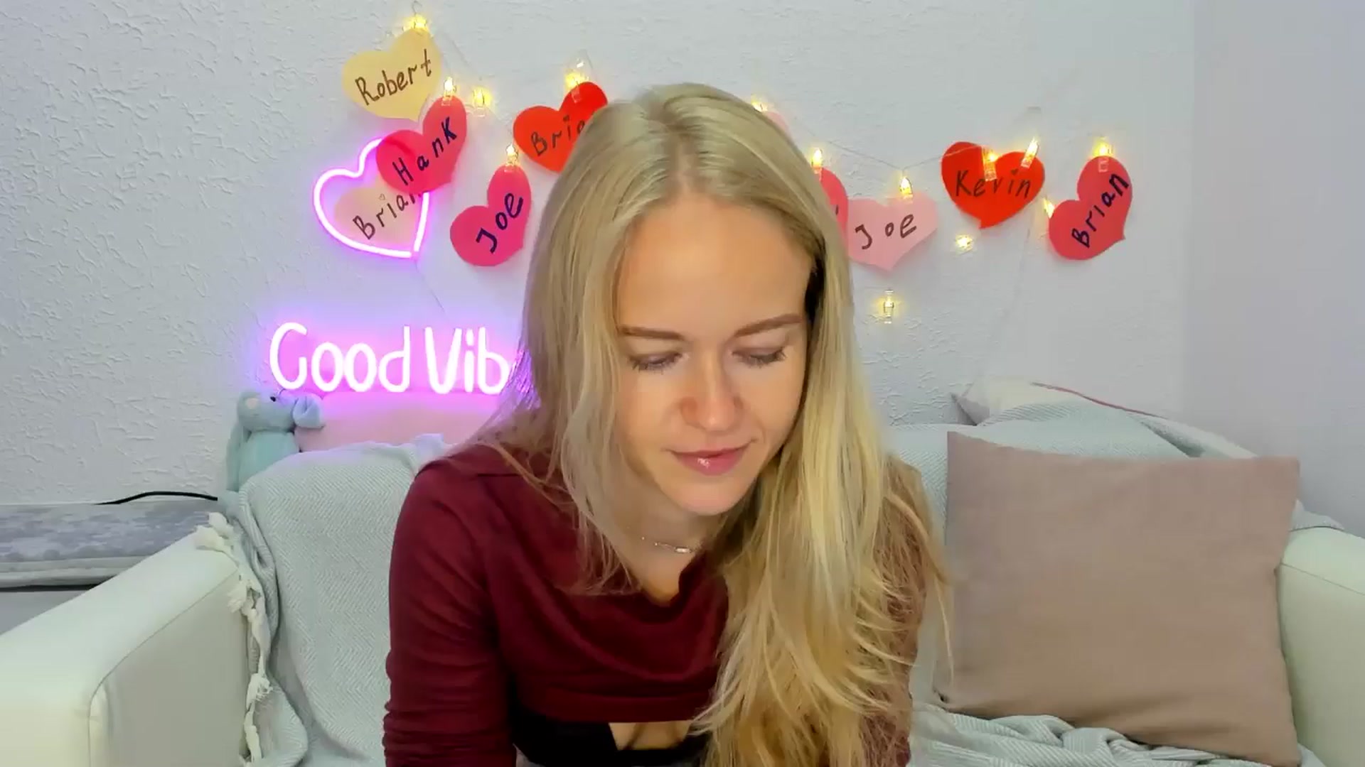 Gallery image thumbnail from Angel_Kristy's myfreecams stream on, 08/28/2024, 02:21 image 19 of 20