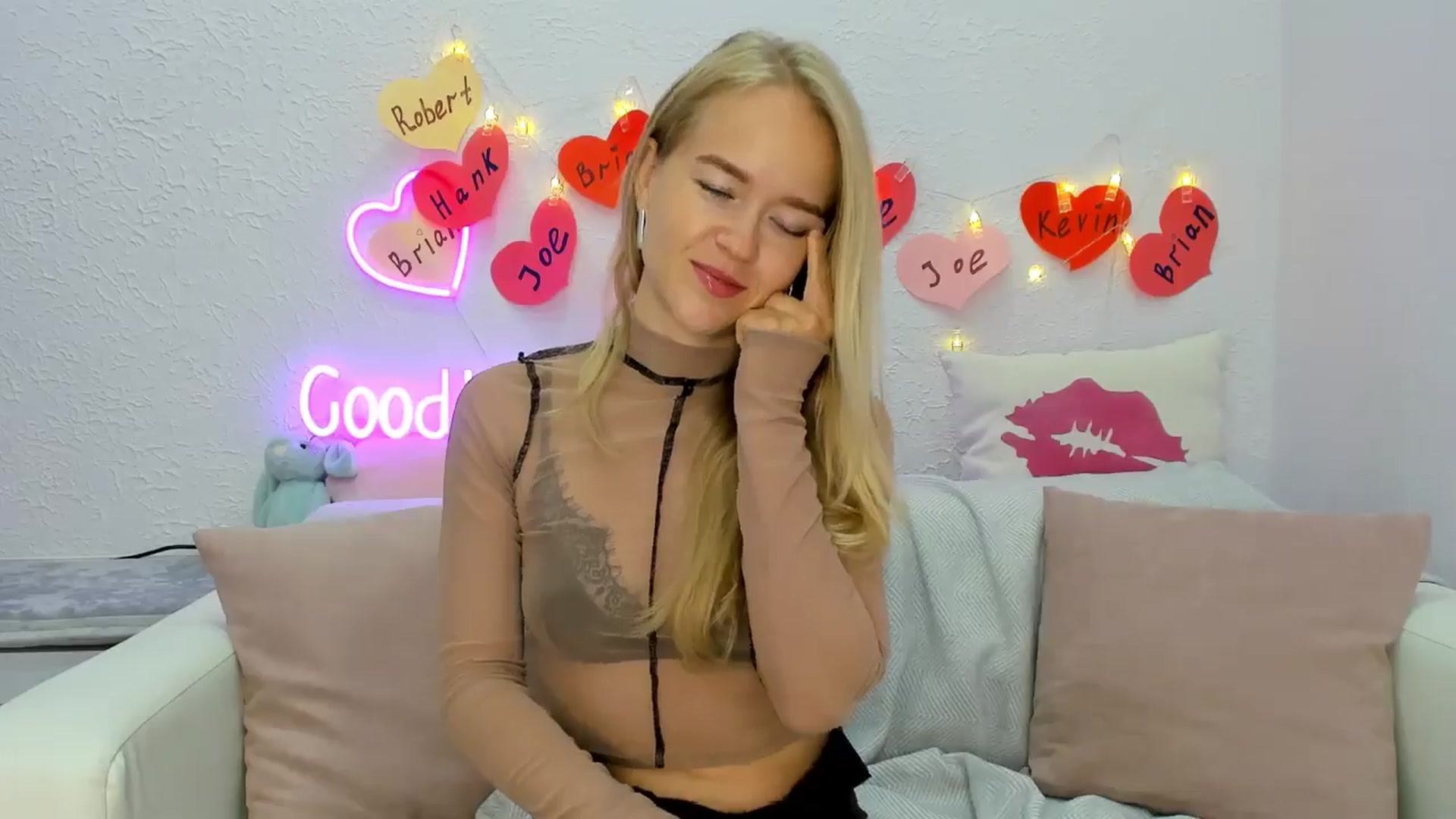 Gallery image thumbnail from Angel_Kristy's myfreecams stream on, 08/29/2024, 02:02 image 3 of 20