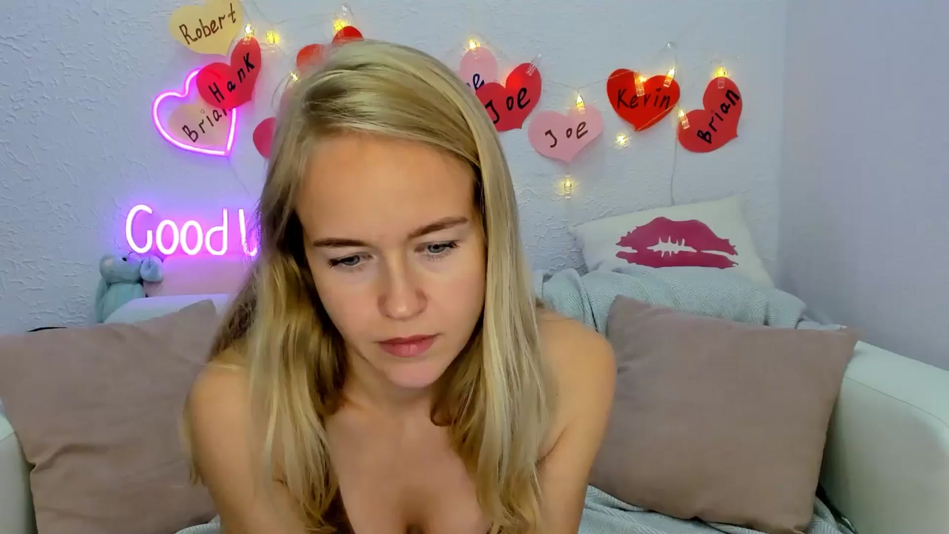 Gallery image thumbnail from Angel_Kristy's myfreecams stream on, 09/03/2024, 06:56 image 1 of 20