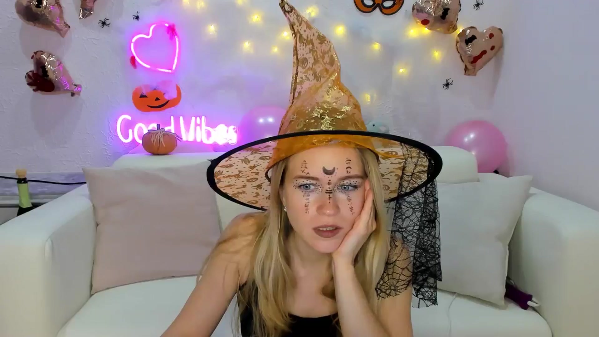 Gallery image thumbnail from Angel_Kristy's myfreecams stream on, 11/01/2024, 06:54 image 14 of 20
