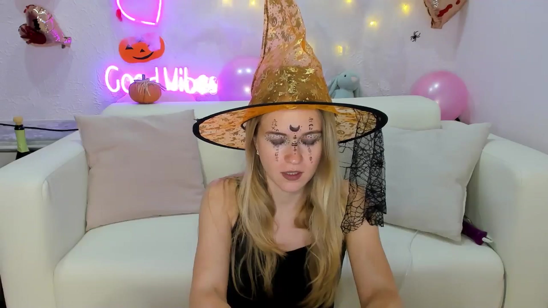 Gallery image thumbnail from Angel_Kristy's myfreecams stream on, 11/01/2024, 06:54 image 17 of 20