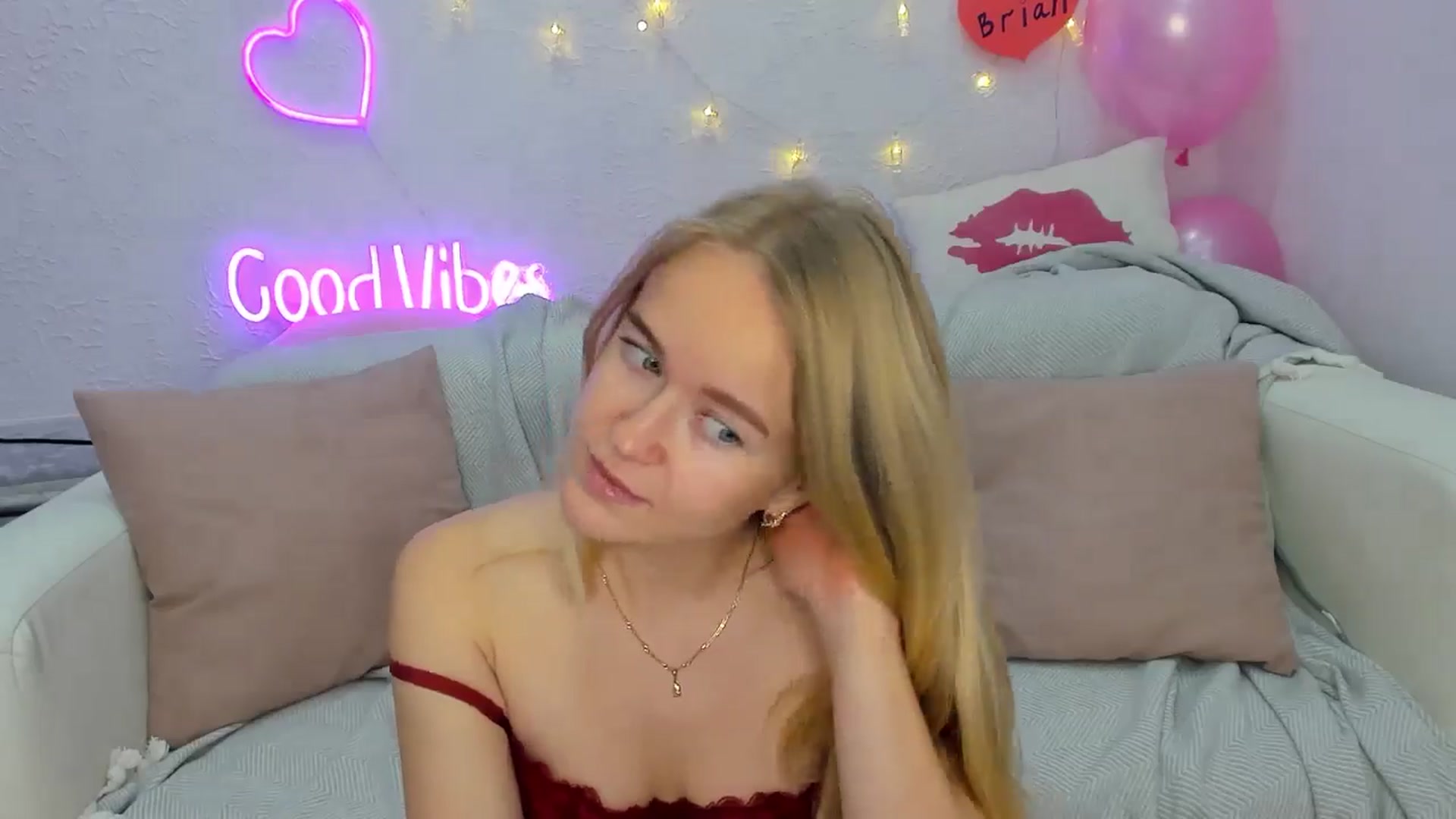 Gallery image thumbnail from Angel_Kristy's myfreecams stream on, 11/12/2024, 02:57 image 20 of 20