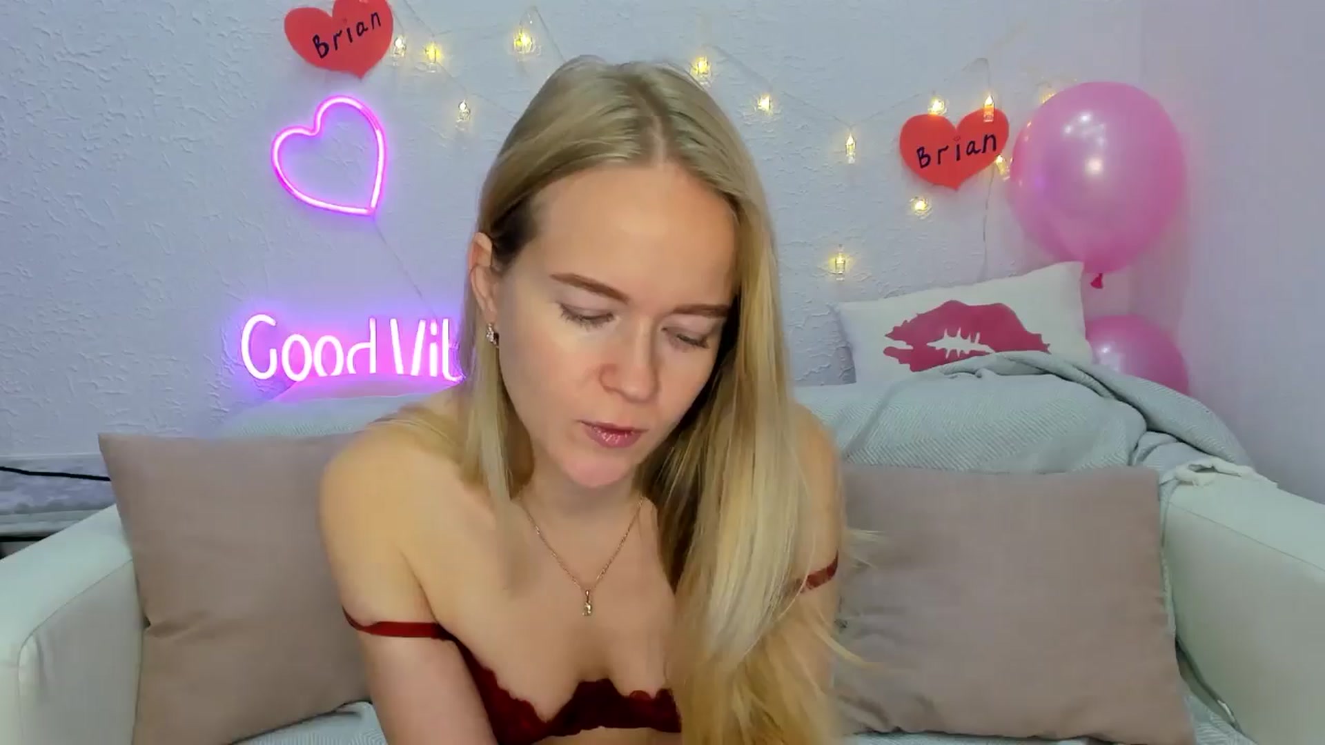 Gallery image thumbnail from Angel_Kristy's myfreecams stream on, 11/12/2024, 03:55 image 3 of 20