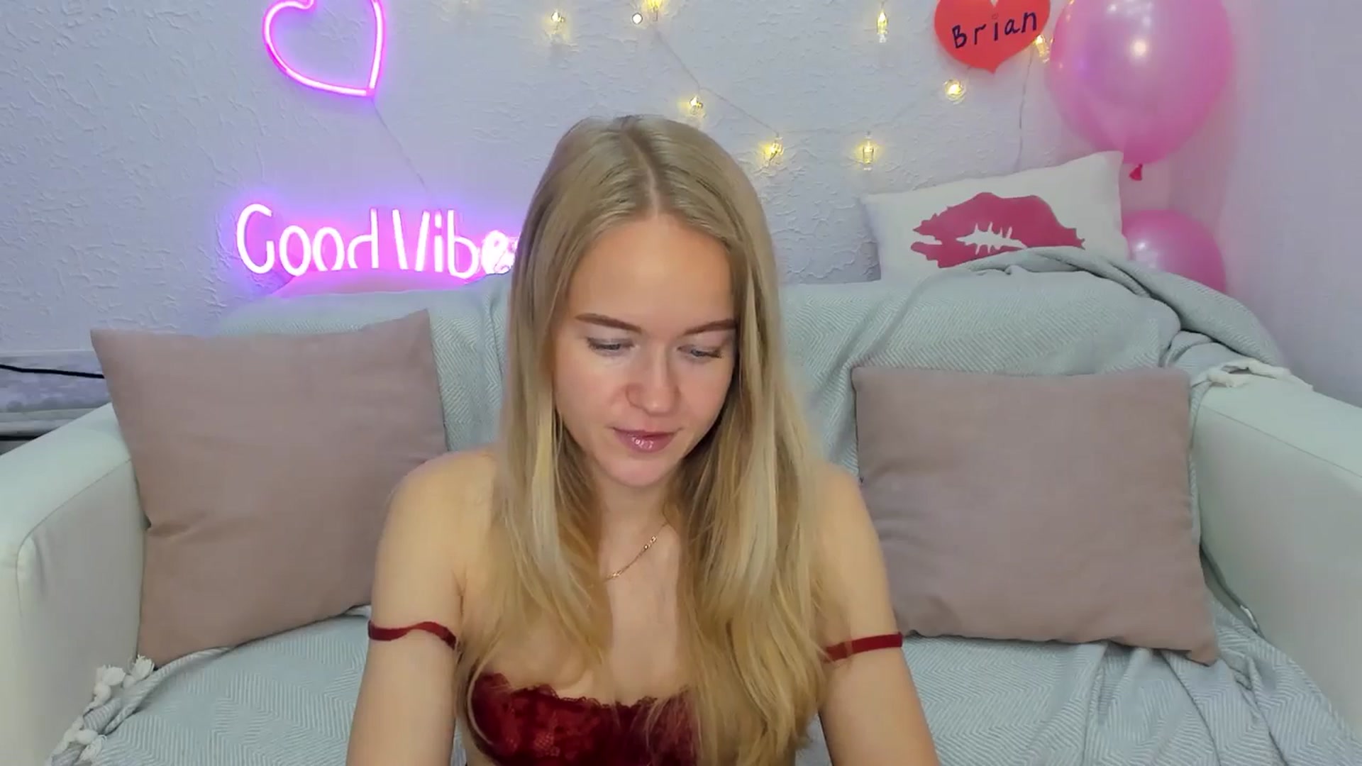 Gallery image thumbnail from Angel_Kristy's myfreecams stream on, 11/12/2024, 03:55 image 9 of 20