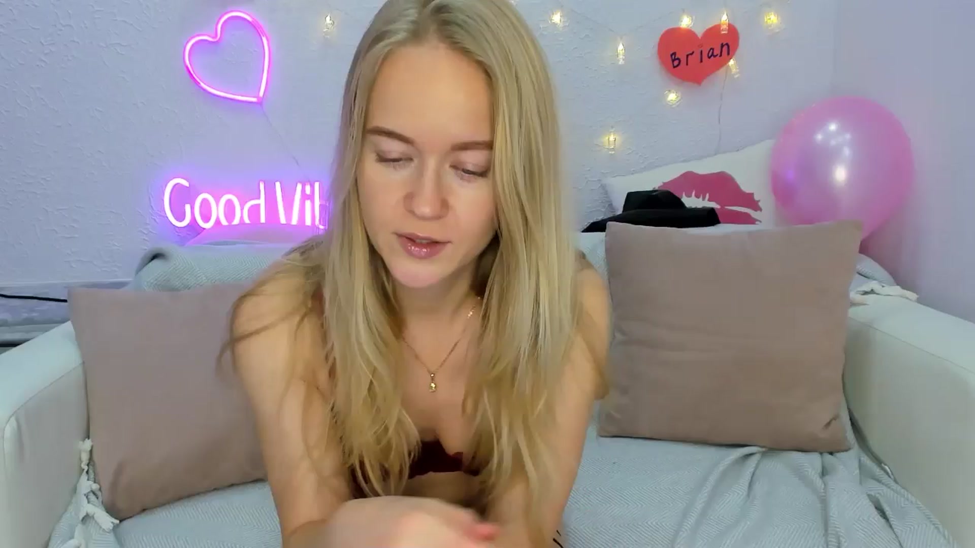 Gallery image thumbnail from Angel_Kristy's myfreecams stream on, 11/12/2024, 05:53 image 1 of 20