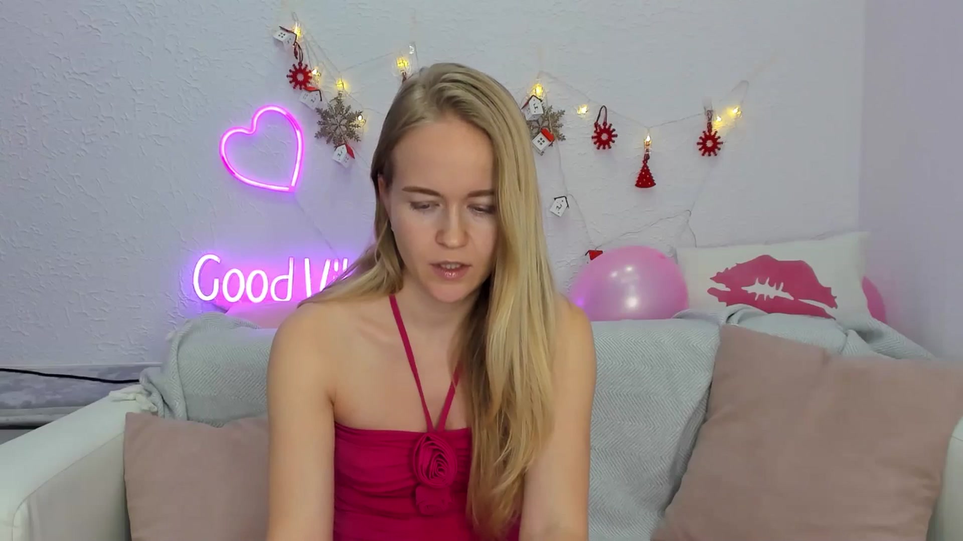 Gallery image thumbnail from Angel_Kristy's myfreecams stream on, 12/05/2024, 06:54 image 7 of 20