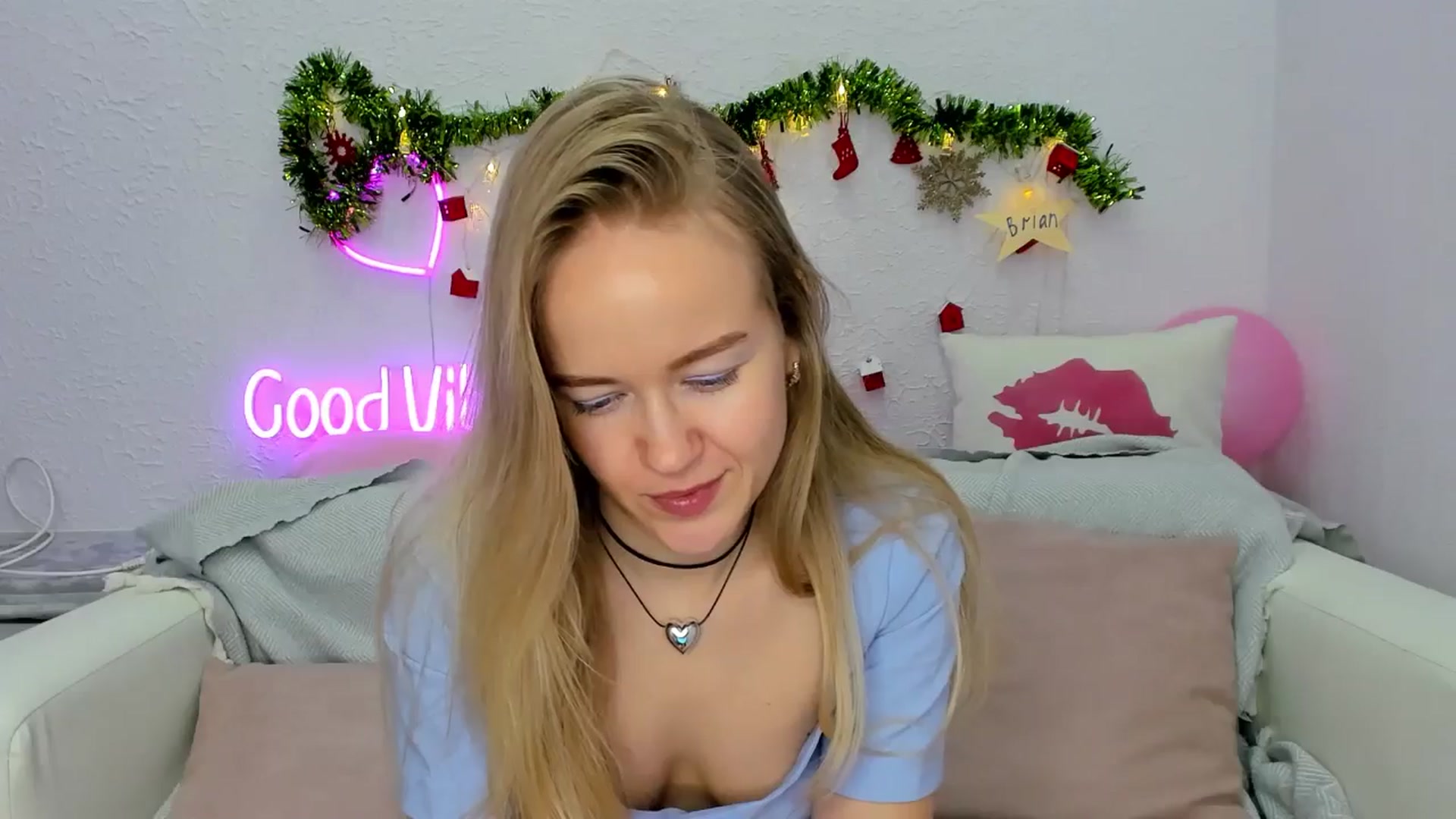 Gallery image thumbnail from Angel_Kristy's myfreecams stream on, 12/28/2024, 04:37 image 20 of 20