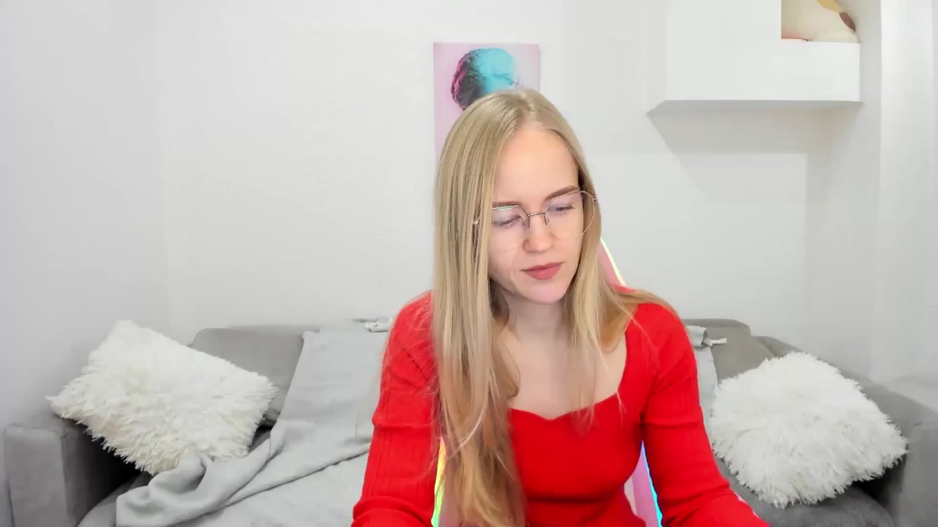 Gallery image thumbnail from Angel_Kristy's myfreecams stream on, 01/29/2025, 02:53 image 16 of 20