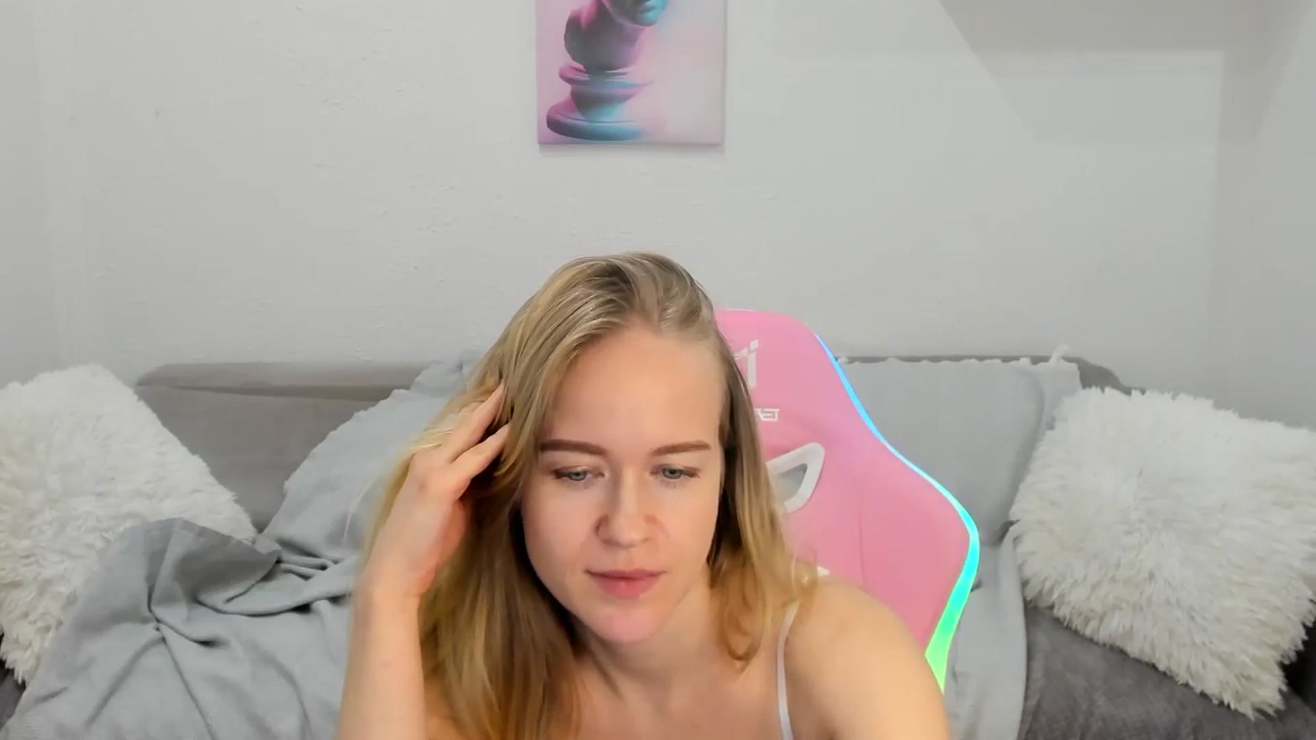 Gallery image thumbnail from Angel_Kristy's myfreecams stream on, 01/30/2025, 06:39 image 6 of 20