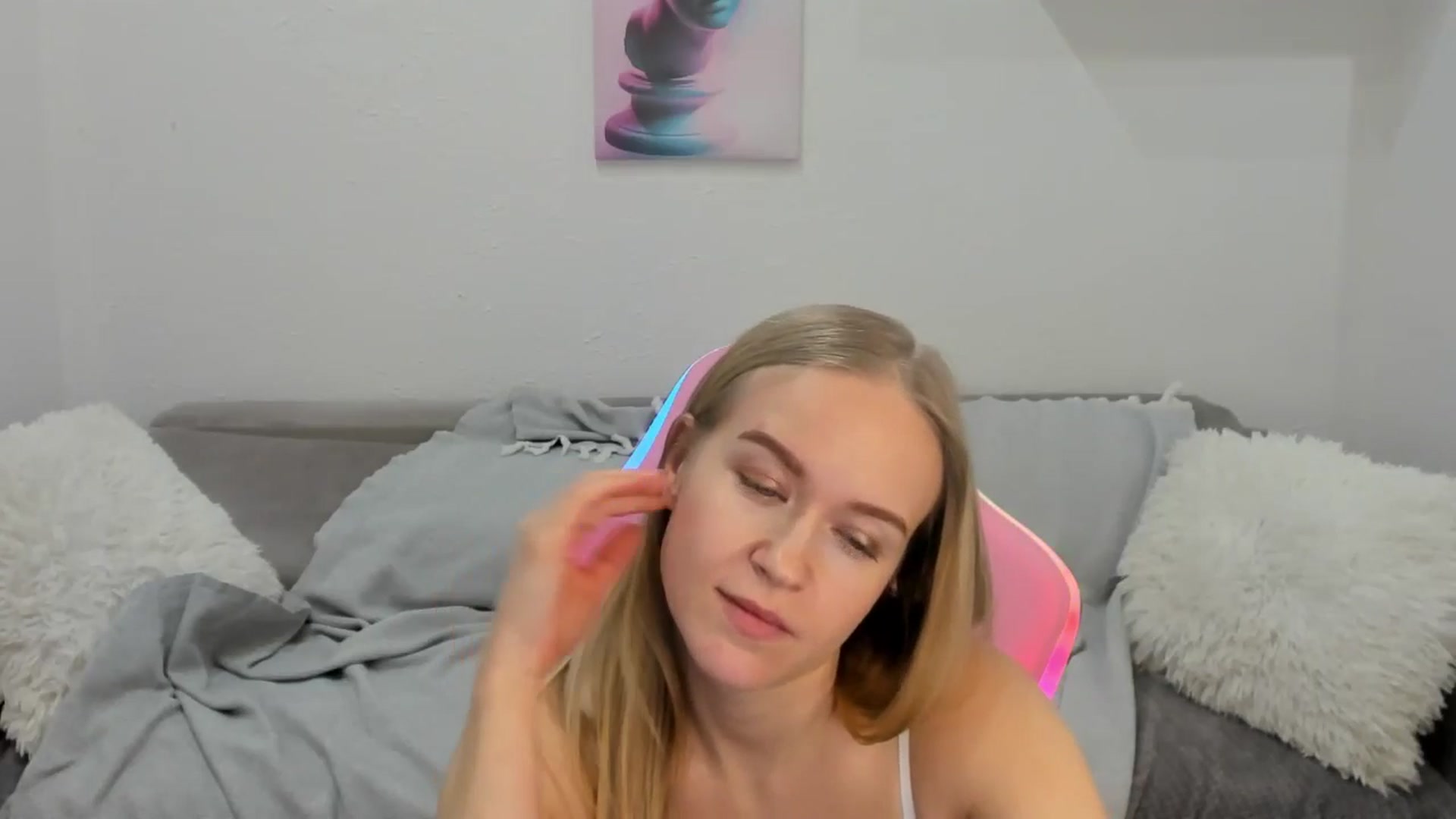 Gallery image thumbnail from Angel_Kristy's myfreecams stream on, 01/30/2025, 06:39 image 4 of 20