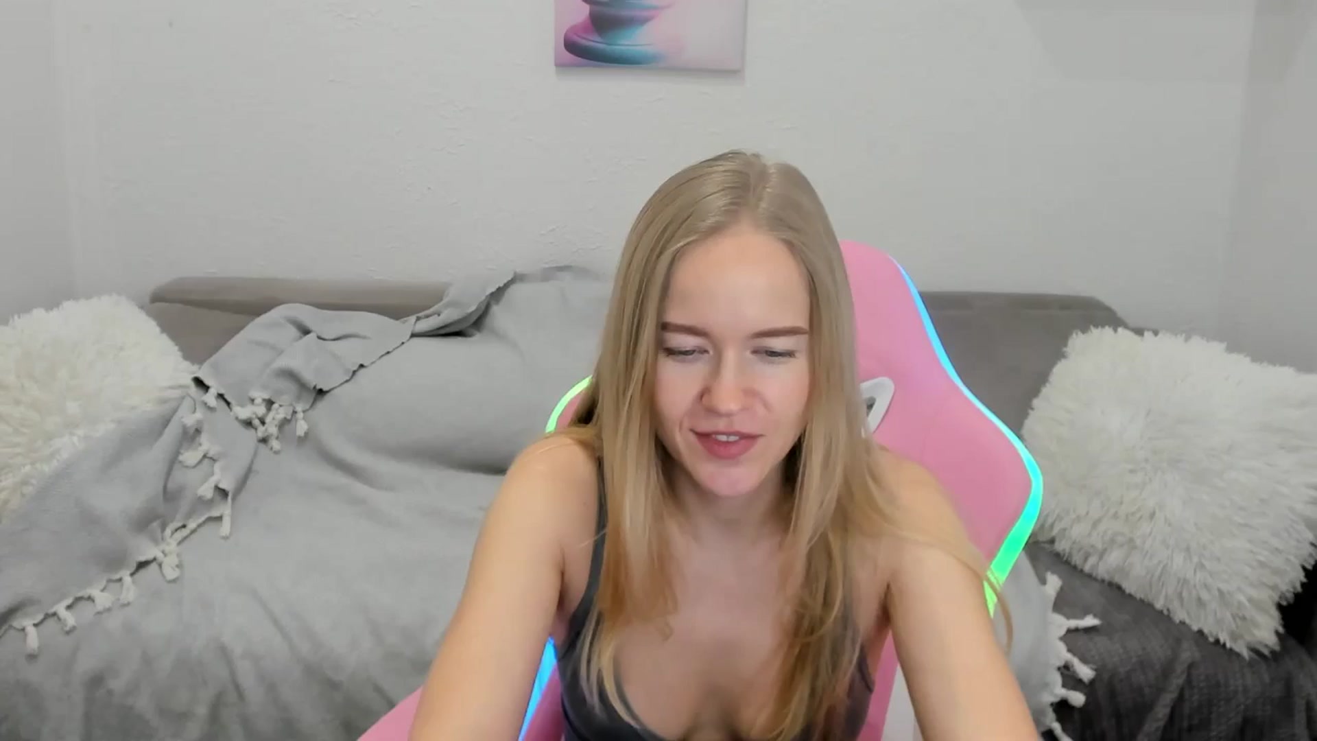 Gallery image thumbnail from Angel_Kristy's myfreecams stream on, 02/03/2025, 04:04 image 11 of 20
