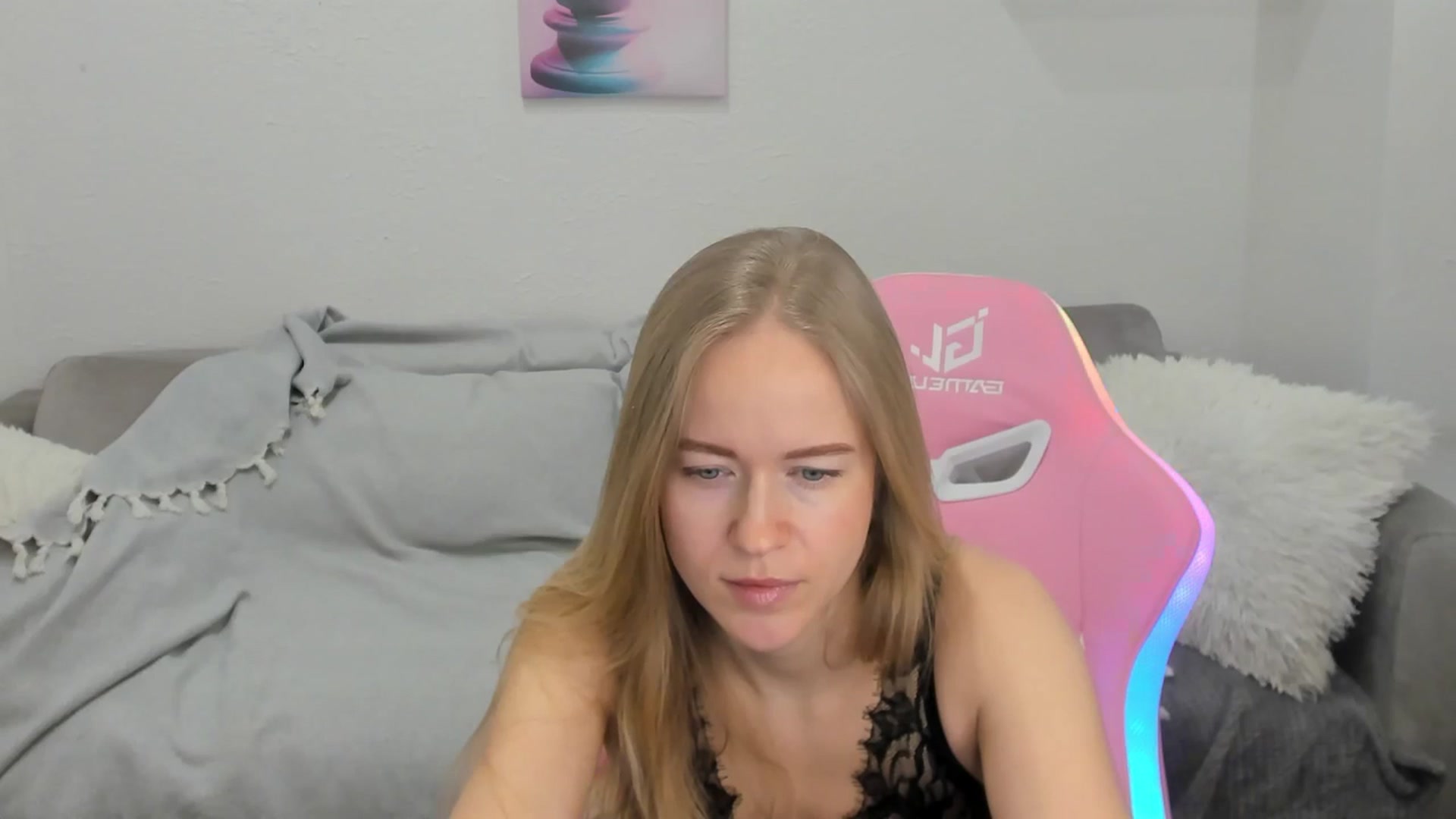 Gallery image thumbnail from Angel_Kristy's myfreecams stream on, 02/04/2025, 02:46 image 19 of 20