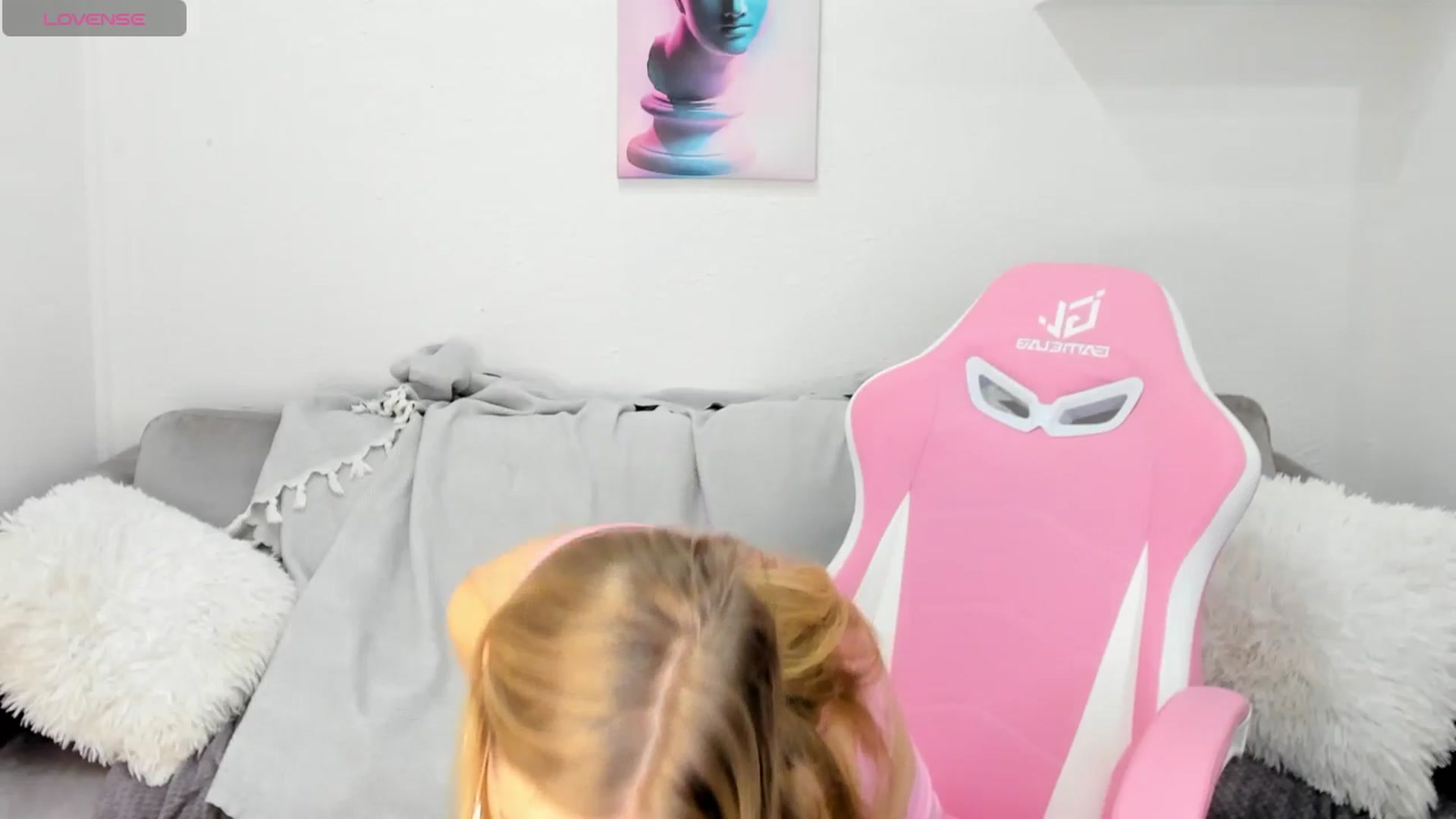 Gallery image thumbnail from Angel_Kristy's myfreecams stream on, 02/07/2025, 03:10 image 4 of 20