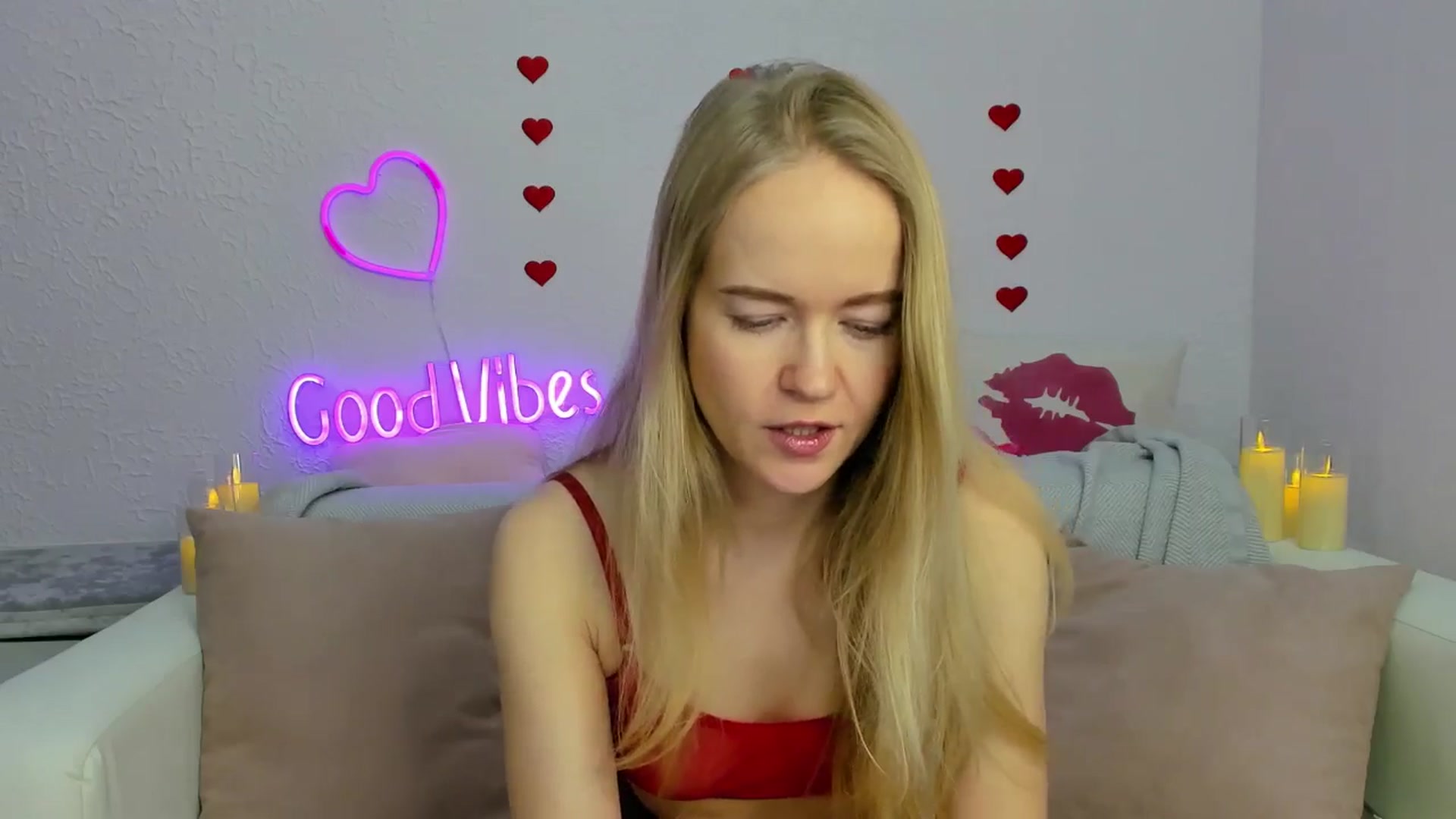Gallery image thumbnail from Angel_Kristy's myfreecams stream on, 02/13/2025, 03:21 image 2 of 20