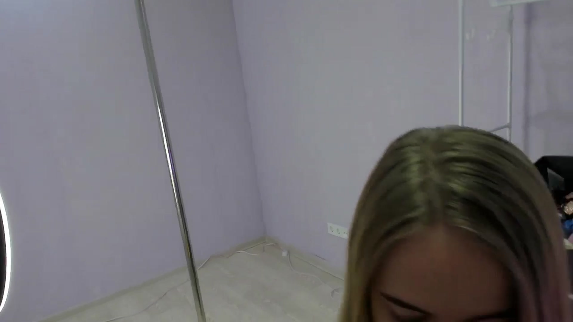 Gallery image thumbnail from Angel_Kristy's myfreecams stream on, 02/13/2025, 06:34 image 13 of 20