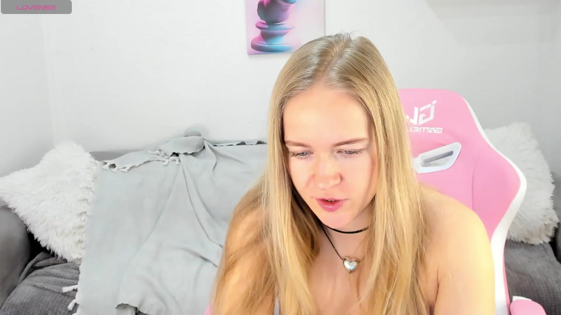 Gallery image thumbnail from Angel_Kristy's myfreecams stream on, 02/21/2025, 03:23 image 4 of 20