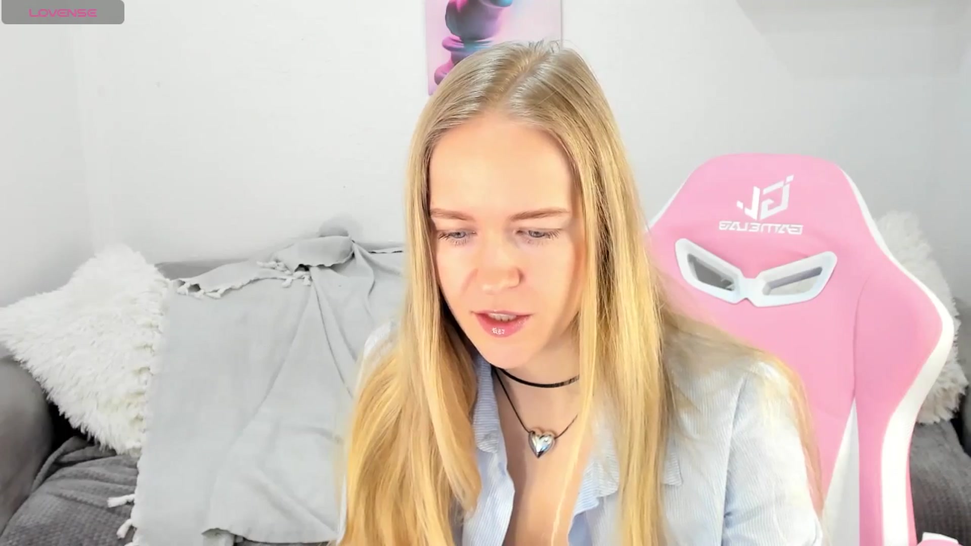 Gallery image thumbnail from Angel_Kristy's myfreecams stream on, 02/21/2025, 03:23 image 13 of 20
