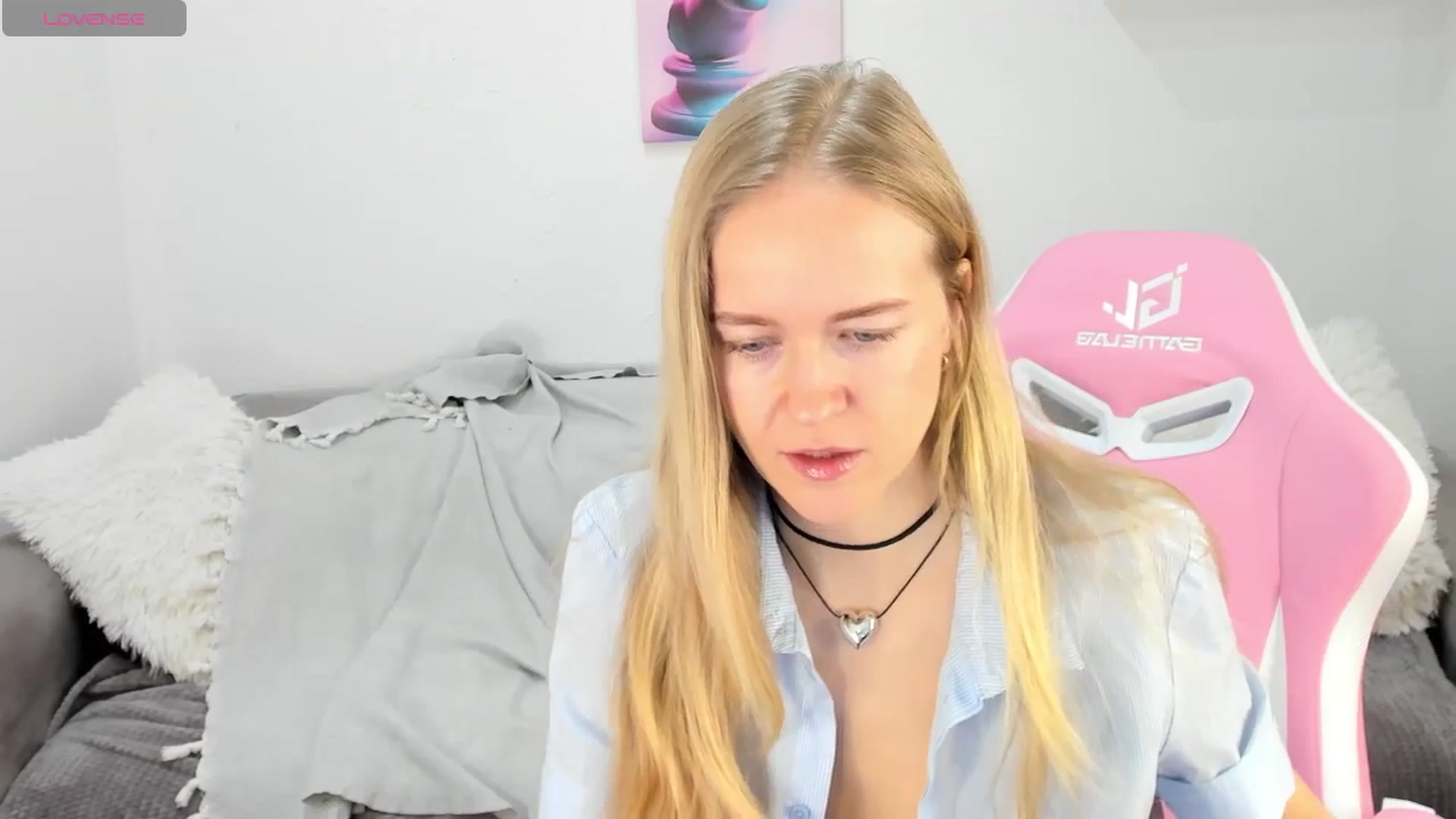 Gallery image thumbnail from Angel_Kristy's myfreecams stream on, 02/21/2025, 03:23 image 18 of 20