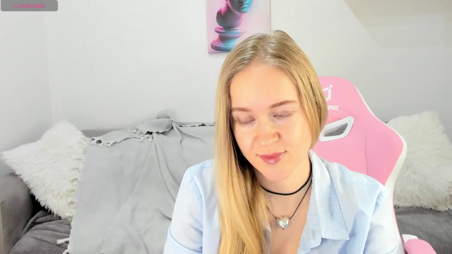 Gallery image thumbnail from Angel_Kristy's myfreecams stream on, 02/21/2025, 07:03 image 8 of 20