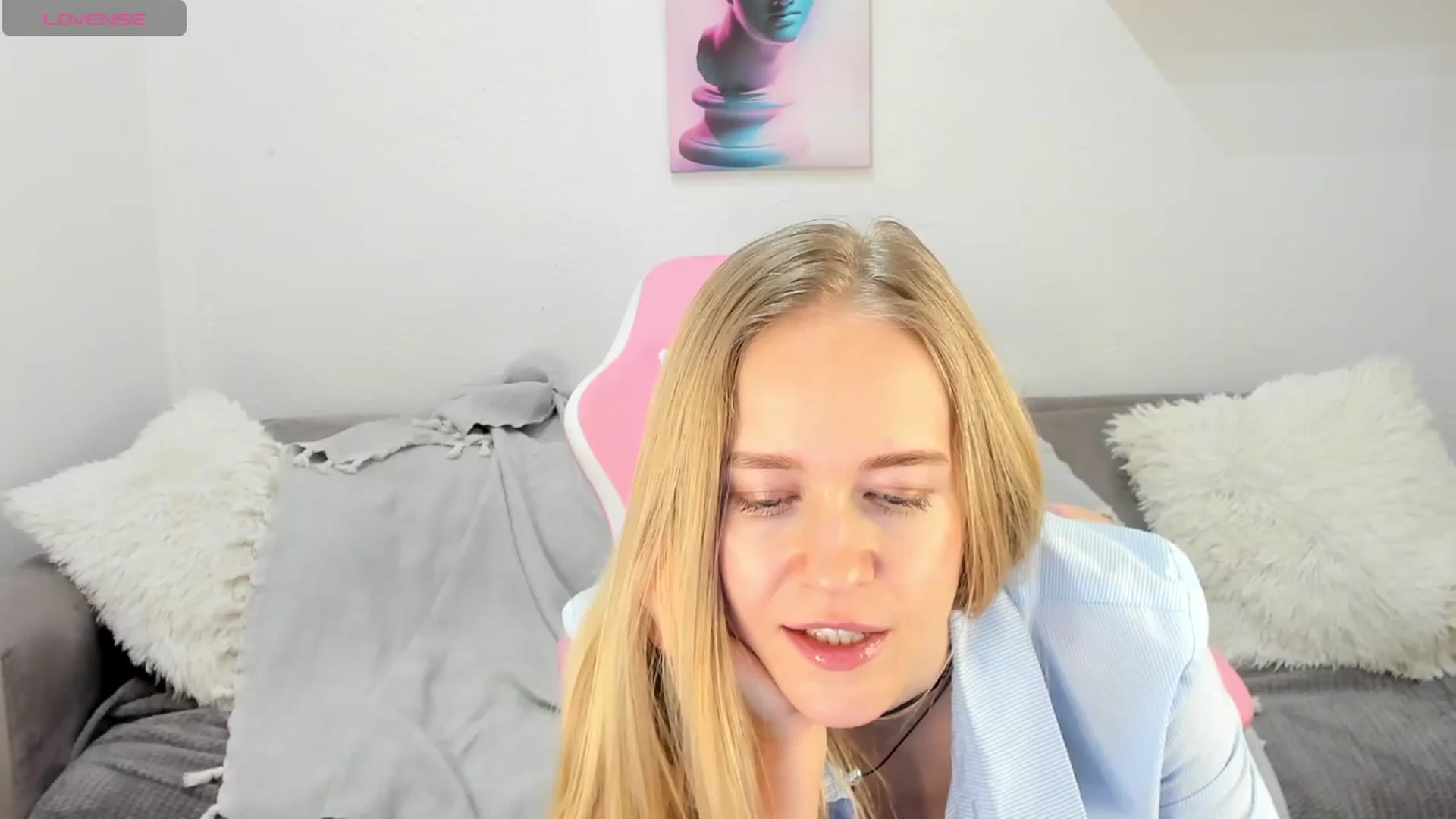 Gallery image thumbnail from Angel_Kristy's myfreecams stream on, 02/21/2025, 07:03 image 10 of 20
