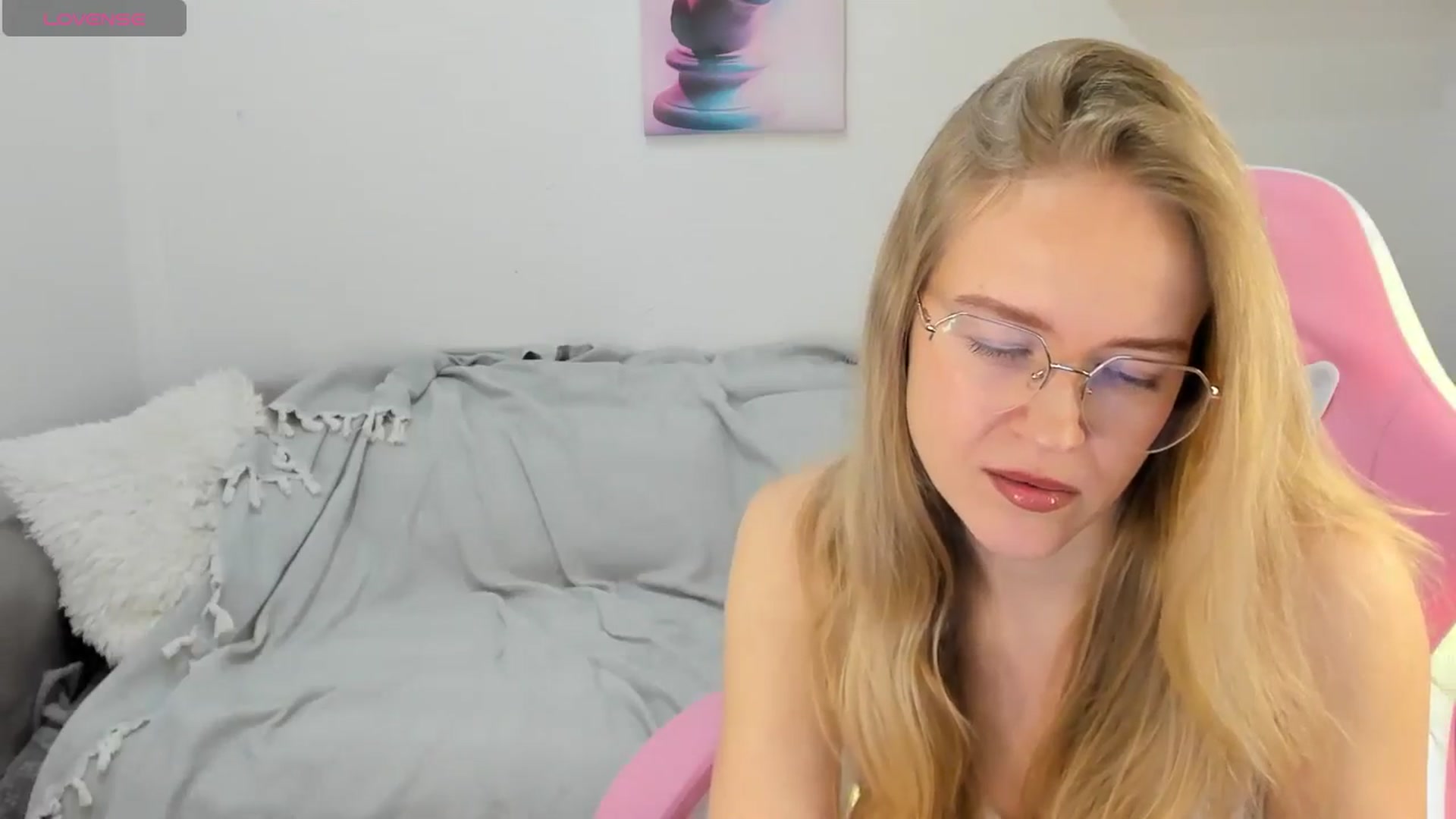 Gallery image thumbnail from Angel_Kristy's myfreecams stream on, 02/23/2025, 02:58 image 16 of 20