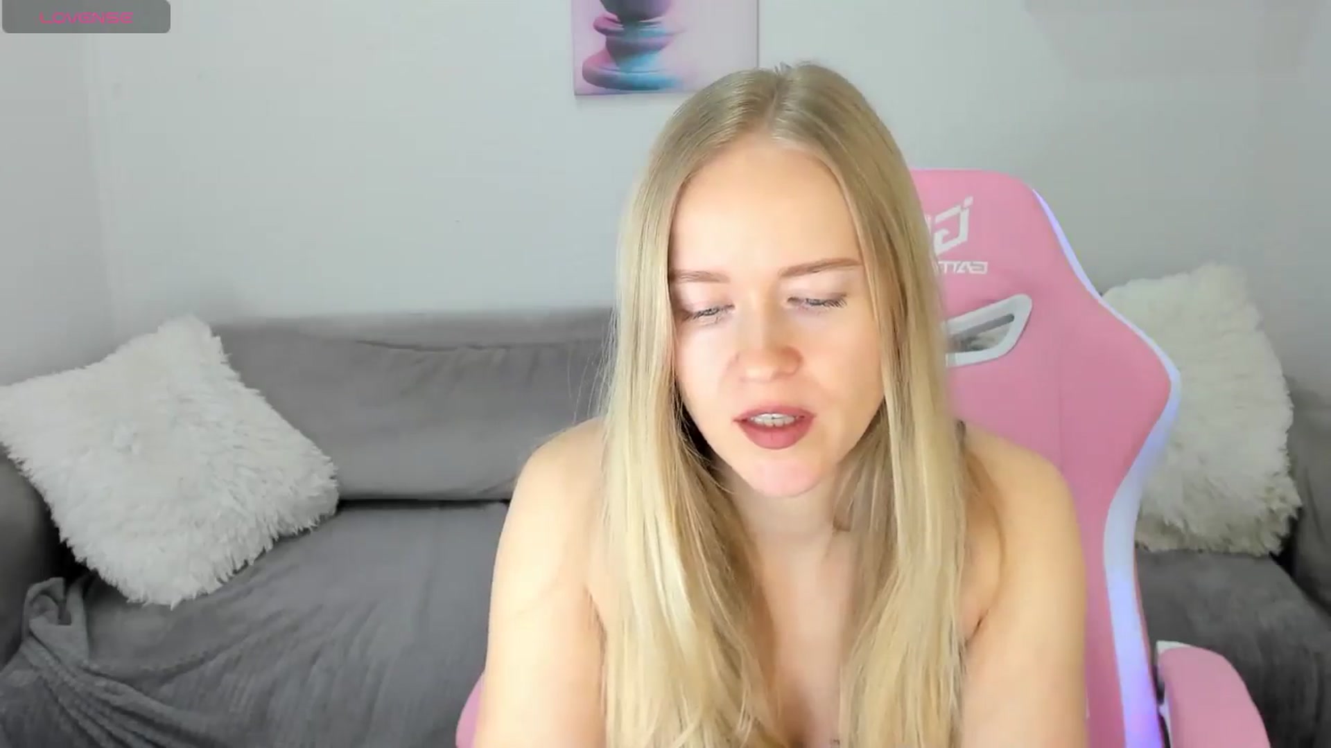 Gallery image thumbnail from Angel_Kristy's myfreecams stream on, 02/27/2025, 03:58 image 6 of 20