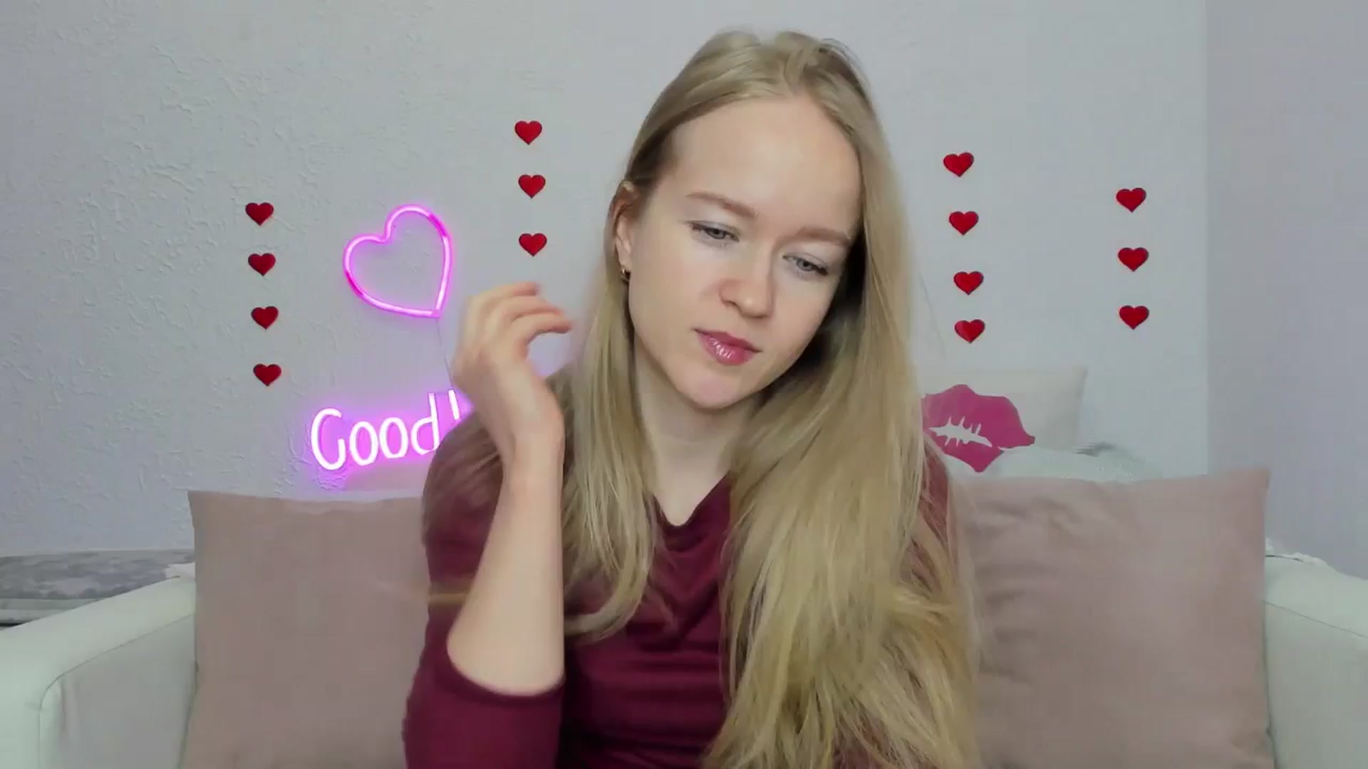 Gallery image thumbnail from Angel_Kristy's myfreecams stream on, 03/12/2025, 05:03 image 1 of 20