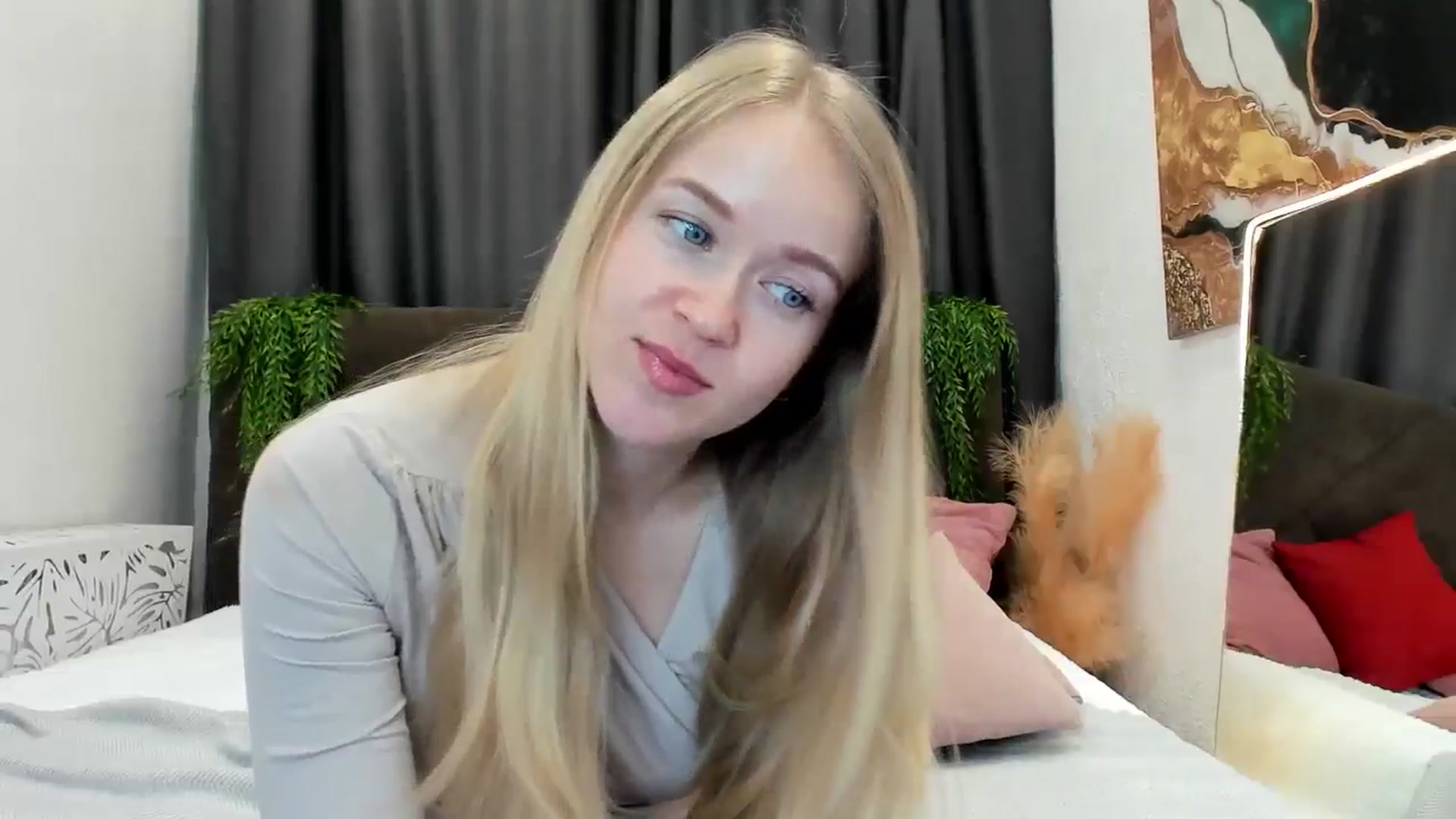 Gallery image thumbnail from Angel_Kristy's myfreecams stream on, 04/15/2025, 05:02 image 6 of 20