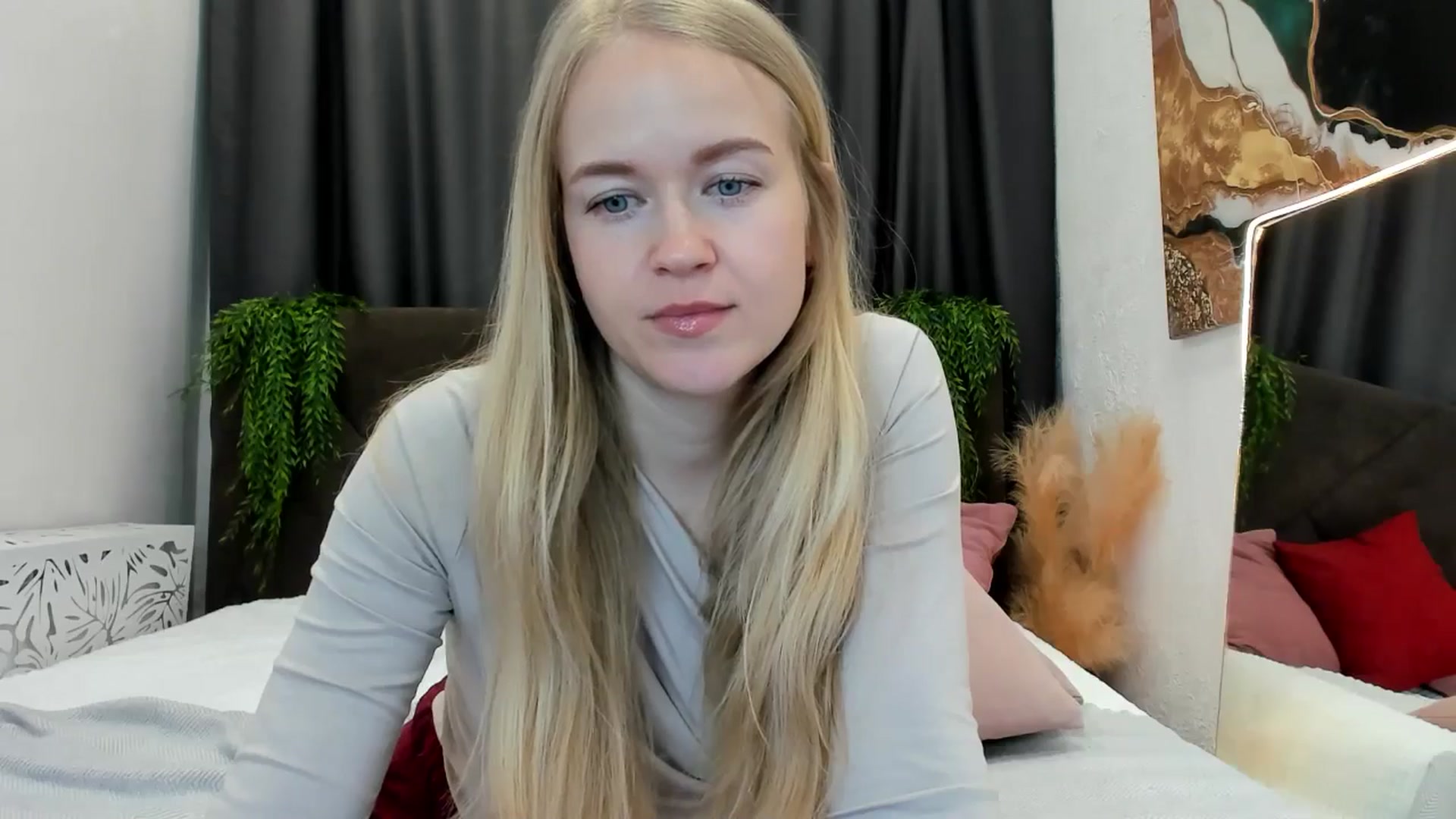 Gallery image thumbnail from Angel_Kristy's myfreecams stream on, 04/15/2025, 05:02 image 8 of 20