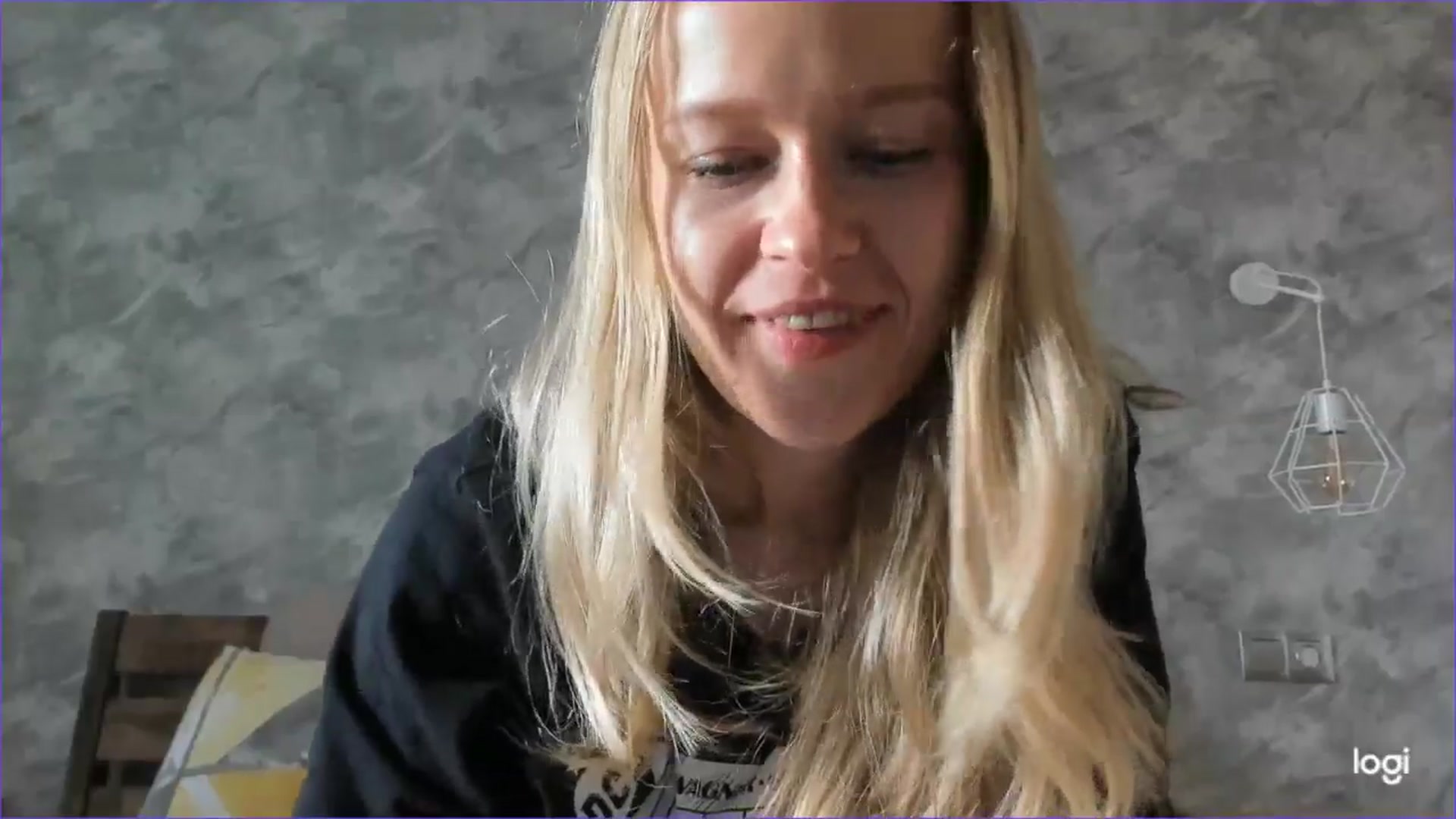 Gallery image thumbnail from Angel_Kristy's myfreecams stream on, 06/20/2025, 13:16 image 15 of 20