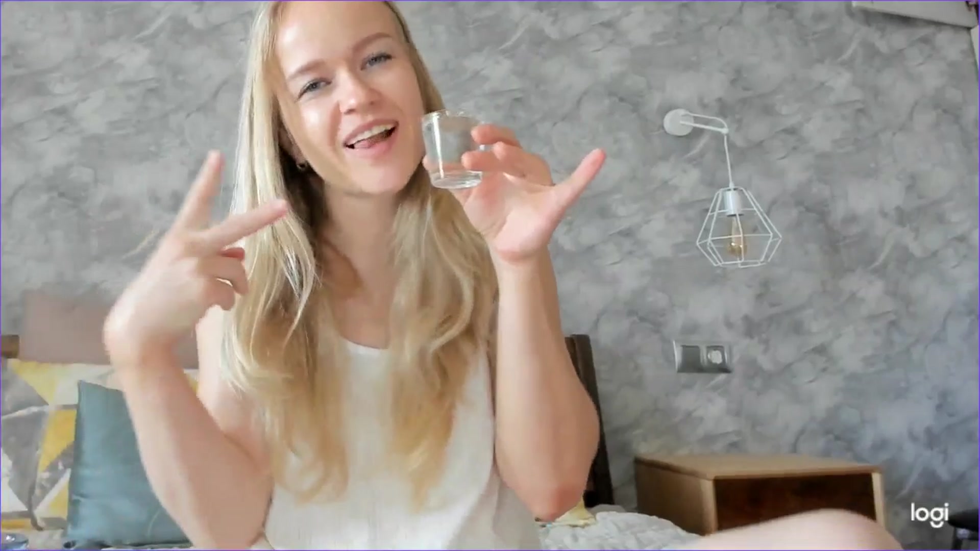 Gallery image thumbnail from Angel_Kristy's myfreecams stream on, 06/28/2025, 05:41 image 6 of 20