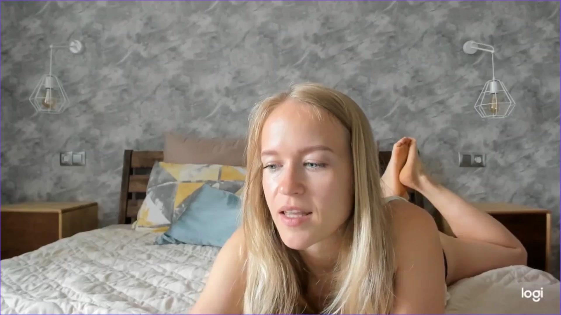 Gallery image thumbnail from Angel_Kristy's myfreecams stream on, 06/28/2025, 07:14 image 17 of 20