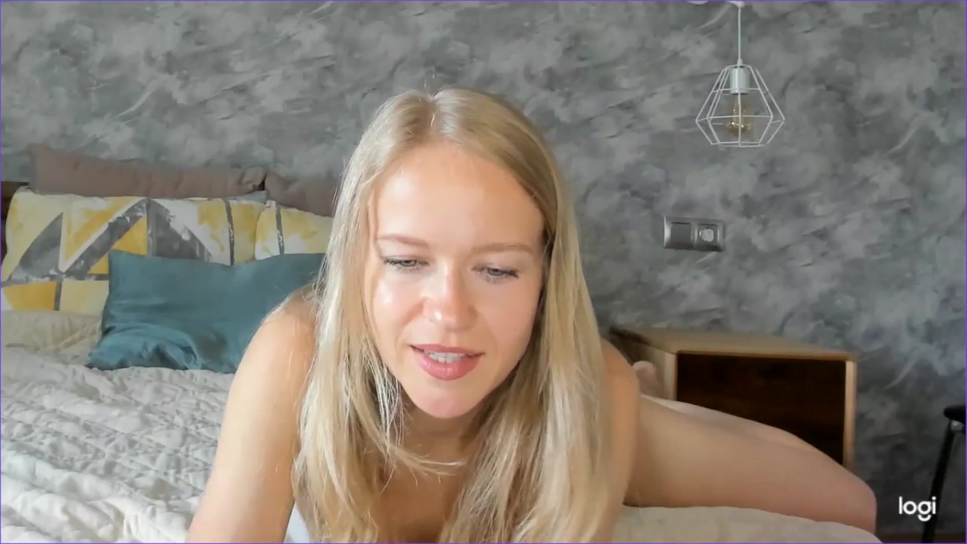 Gallery image thumbnail from Angel_Kristy's myfreecams stream on, 06/29/2025, 04:29 image 8 of 20