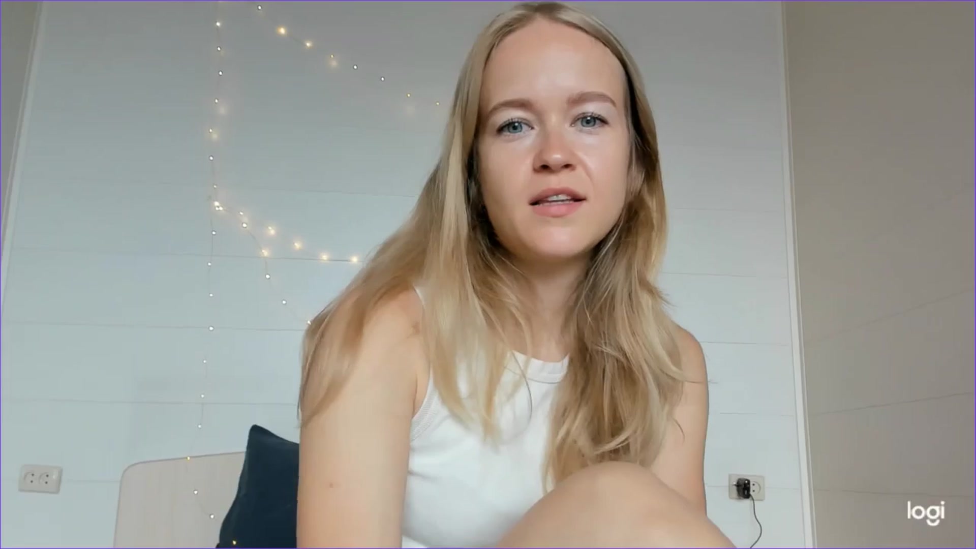 Gallery image thumbnail from Angel_Kristy's myfreecams stream on, 07/07/2025, 03:11 image 8 of 20