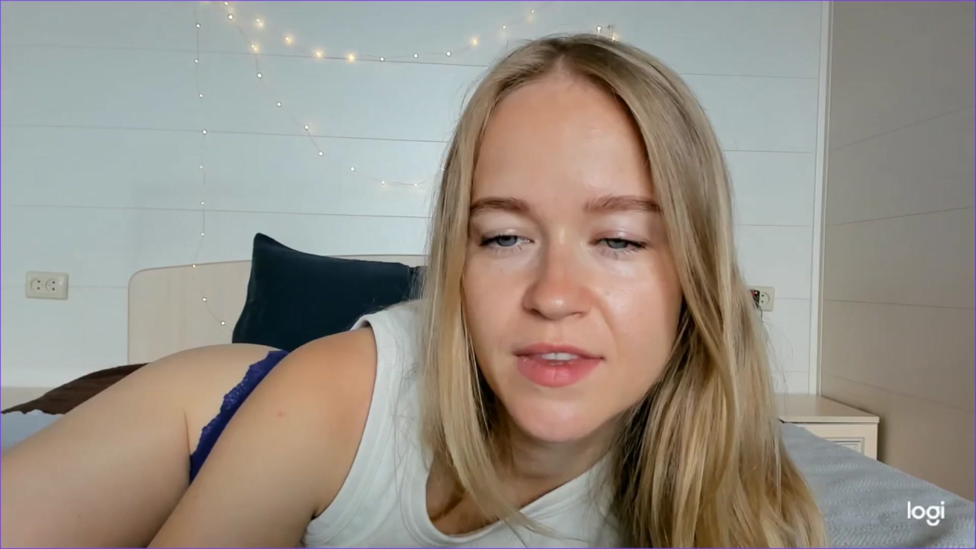 Gallery image thumbnail from Angel_Kristy's myfreecams stream on, 07/07/2025, 03:11 image 5 of 20