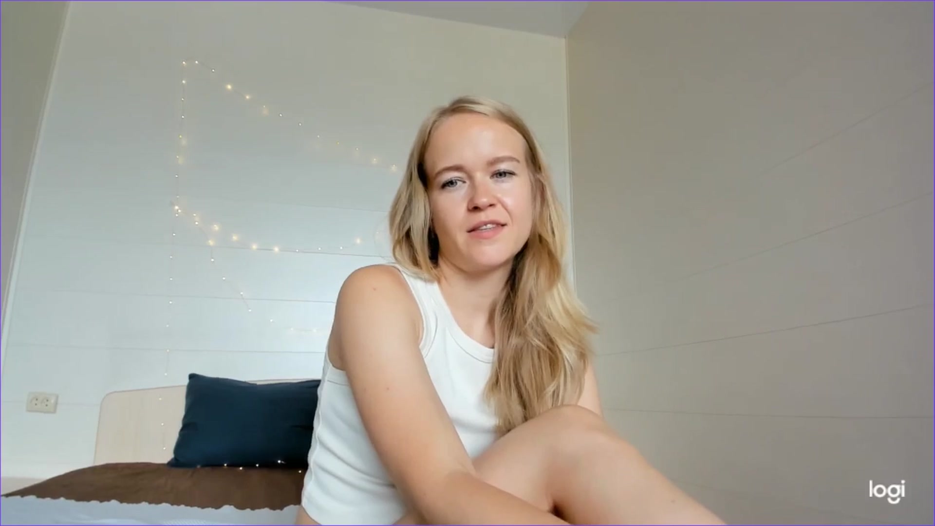 Gallery image thumbnail from Angel_Kristy's myfreecams stream on, 07/07/2025, 05:39 image 12 of 20